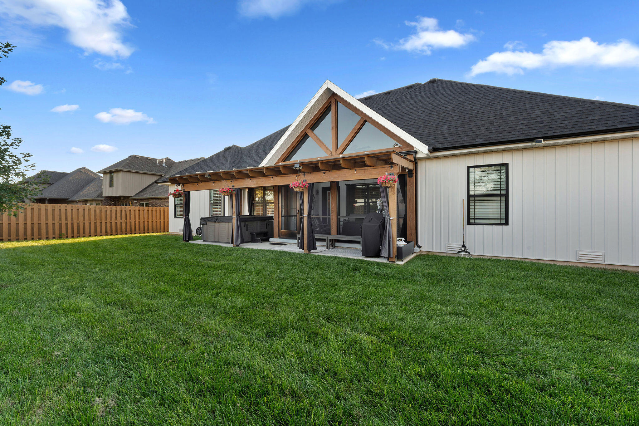 main property photo 54
