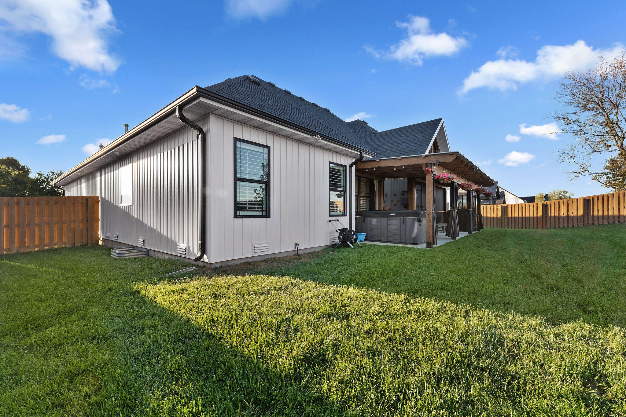 main property photo 58