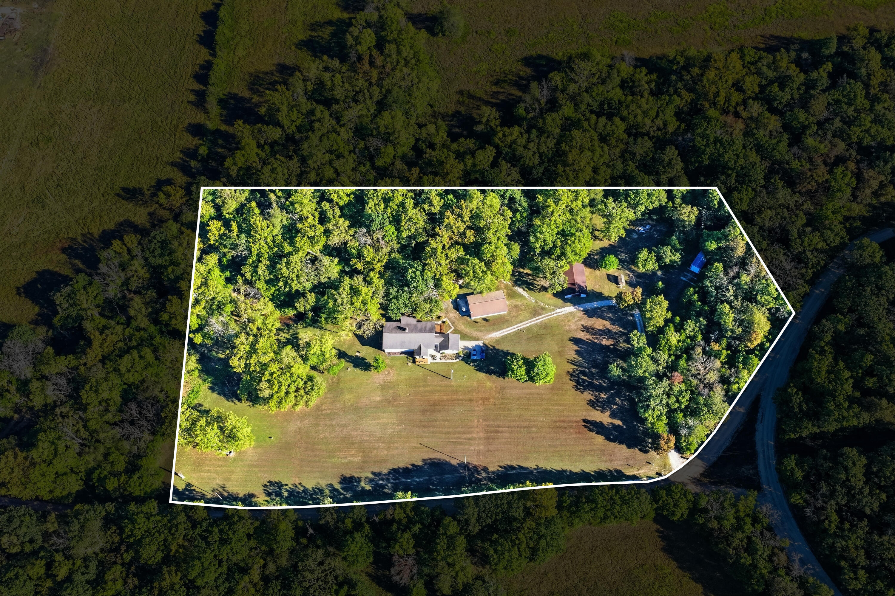 main property photo 44