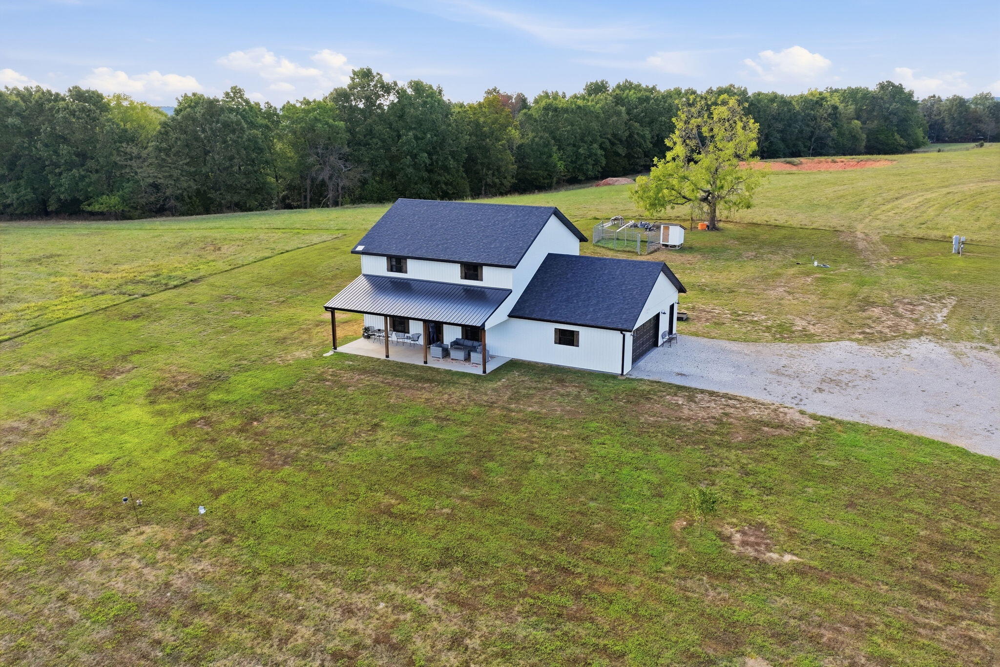 main property photo 44