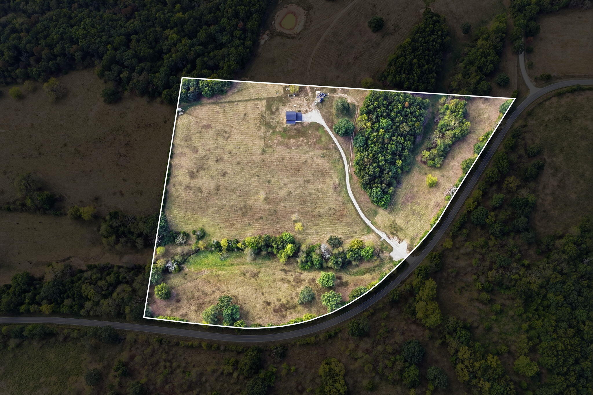 main property photo 50
