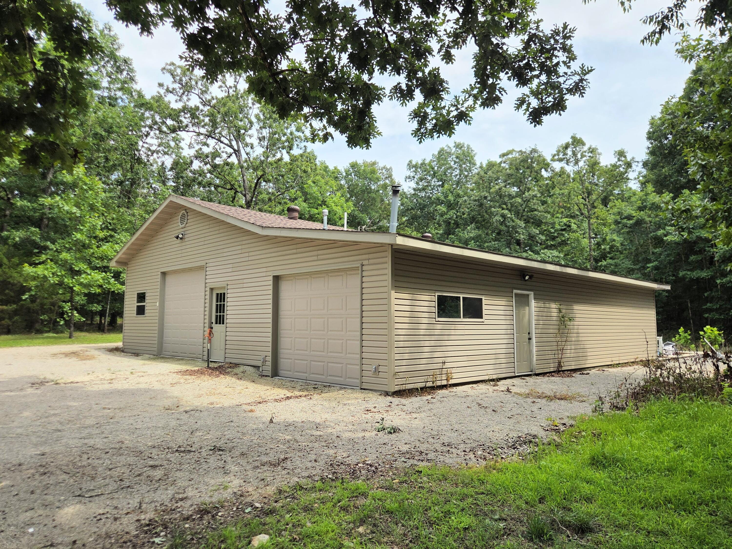 main property photo 64