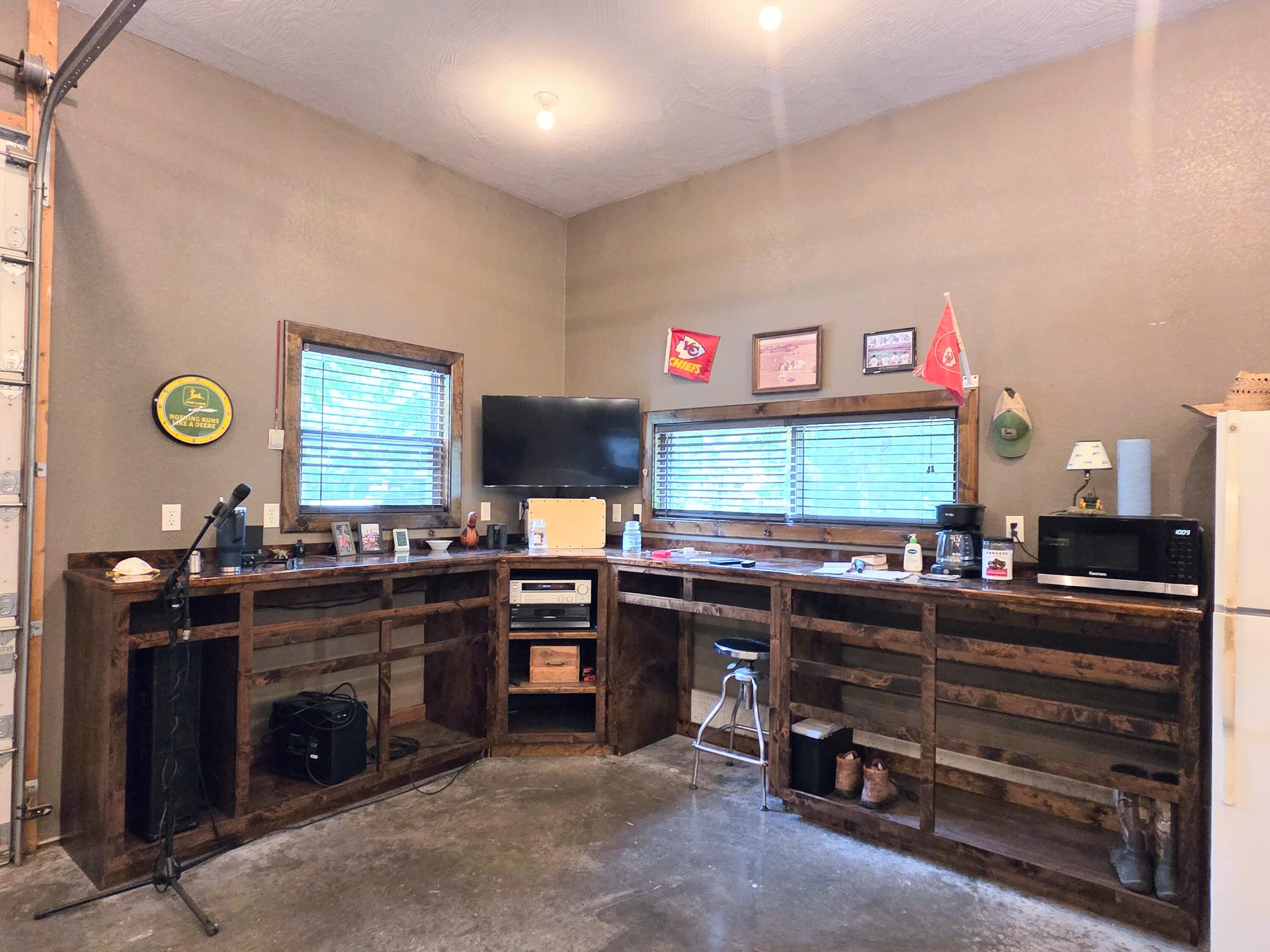 main property photo 64