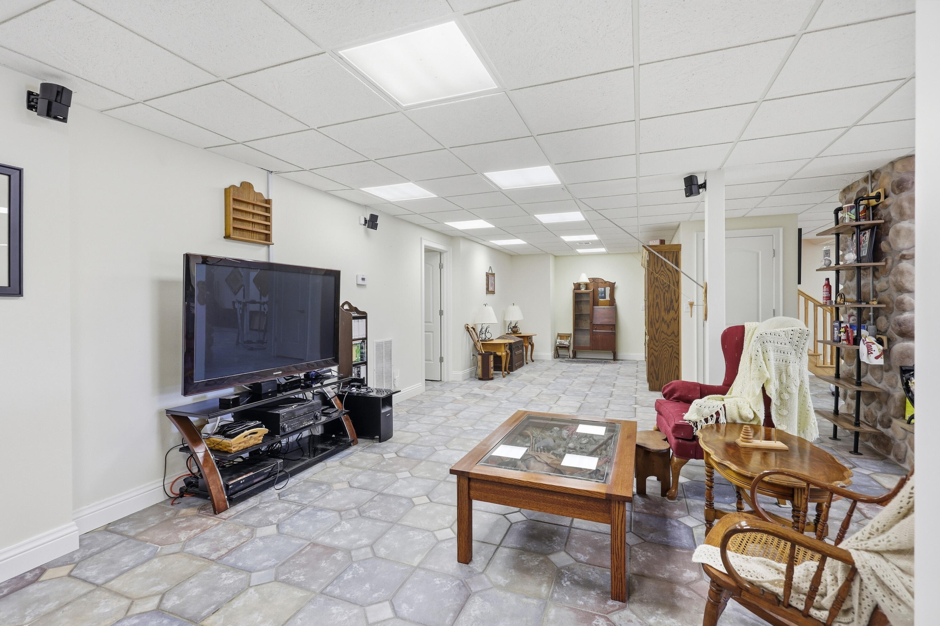 main property photo 61