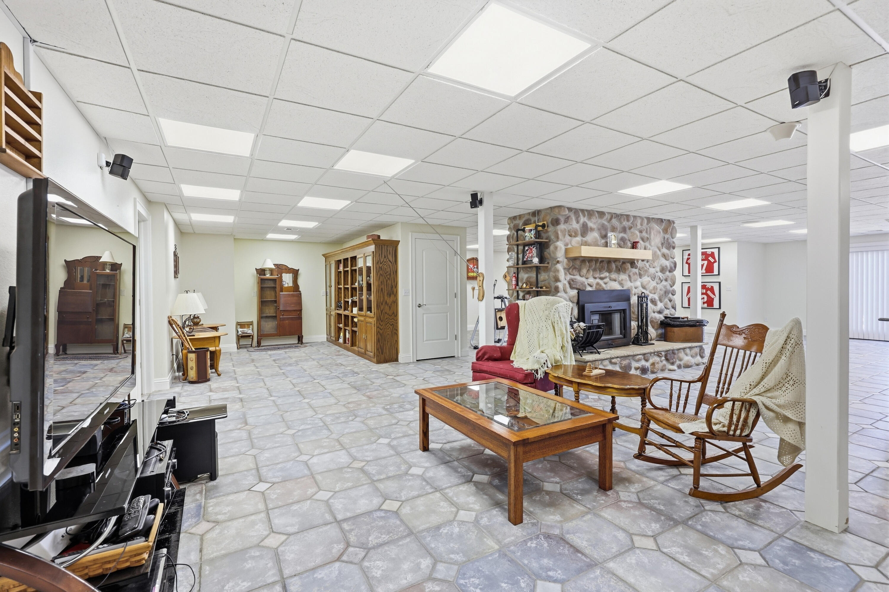 main property photo 62