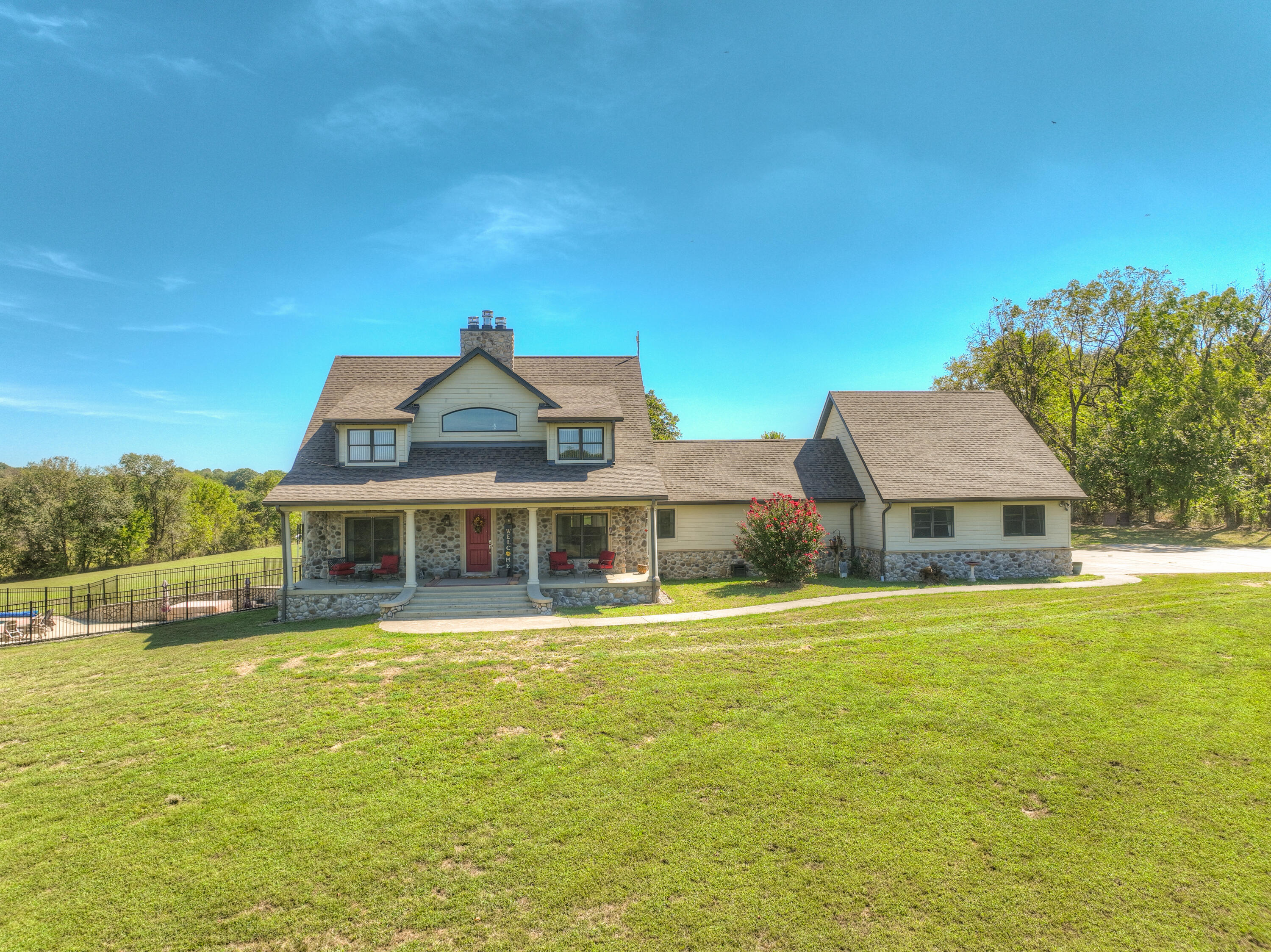 main property photo 67