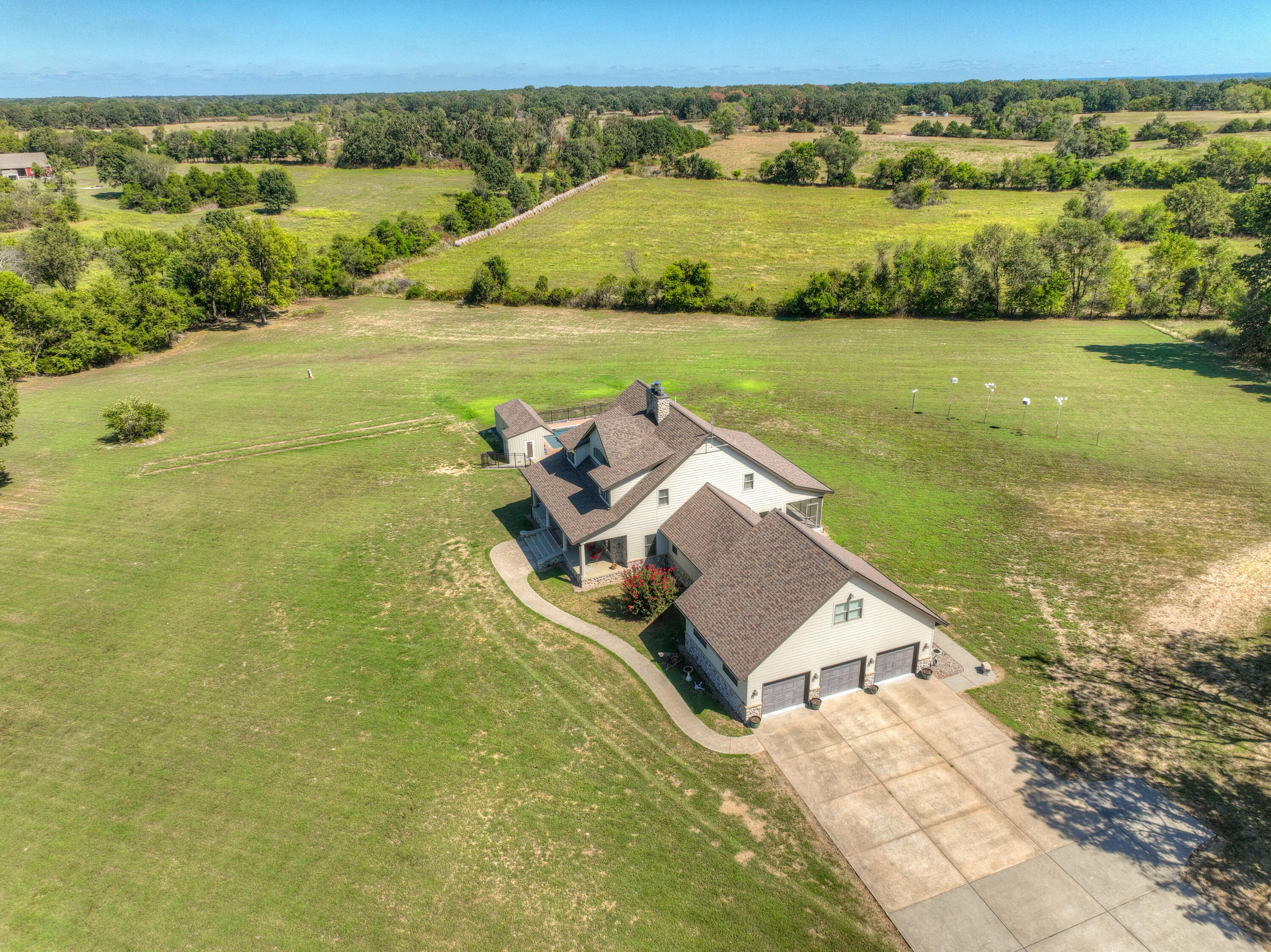 main property photo 86