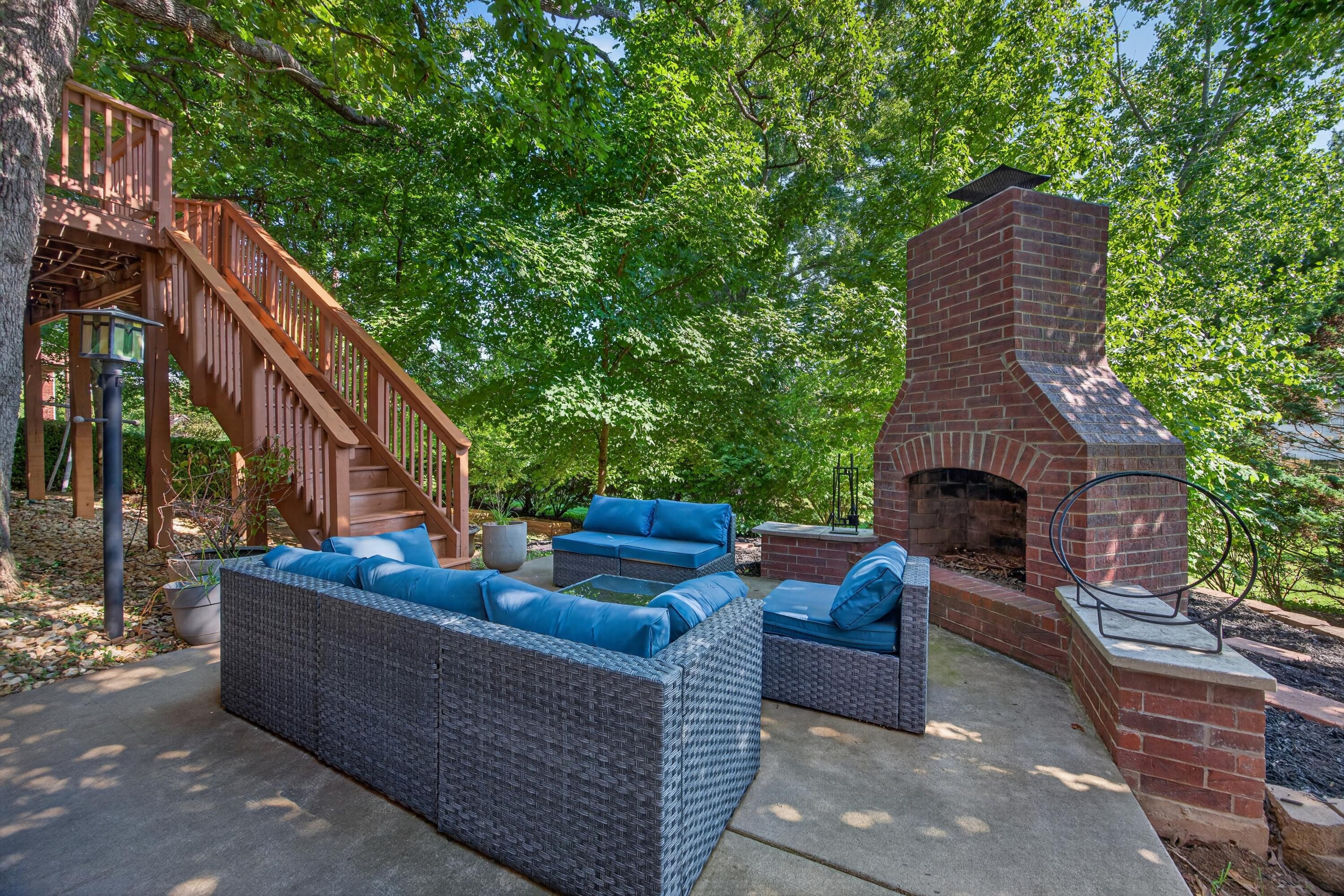main property photo 17