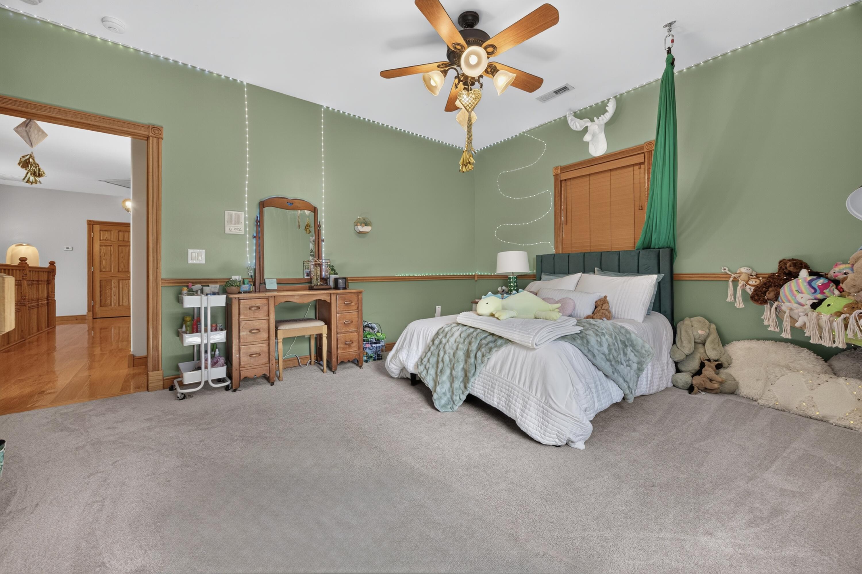 main property photo 58