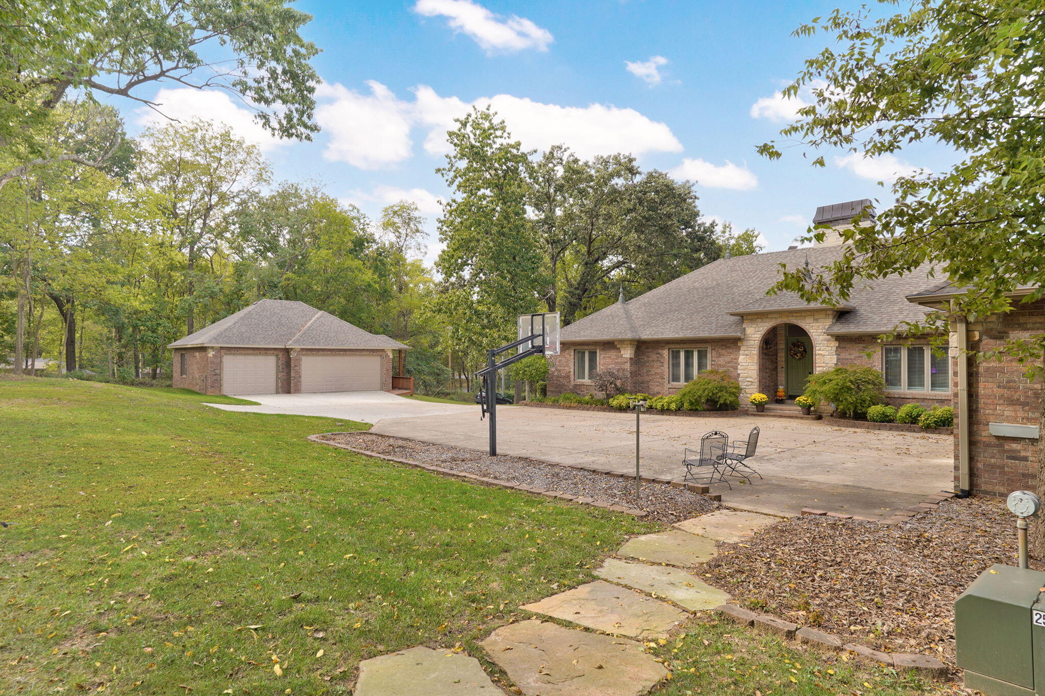 main property photo 83