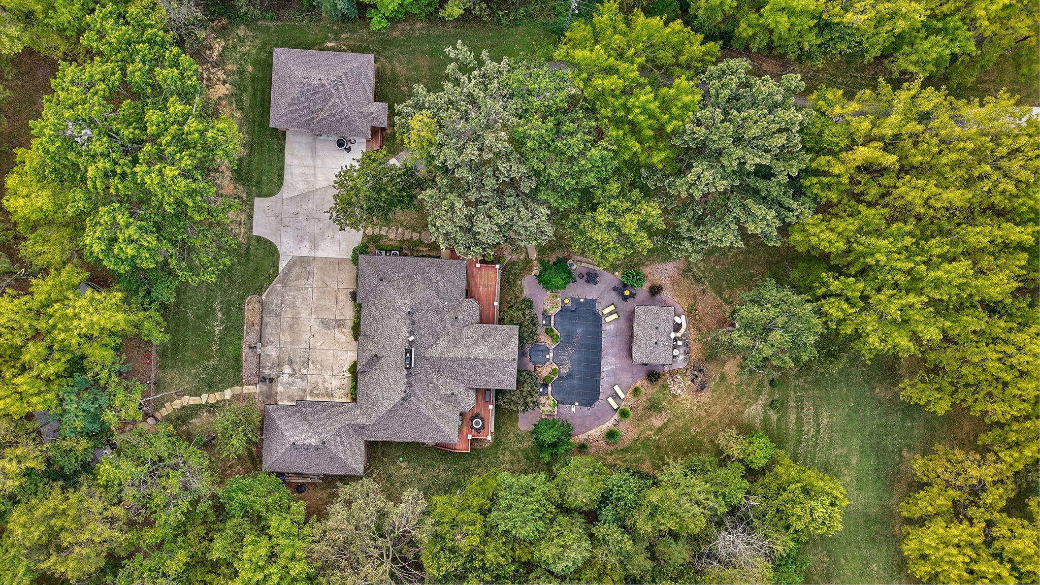 main property photo 92