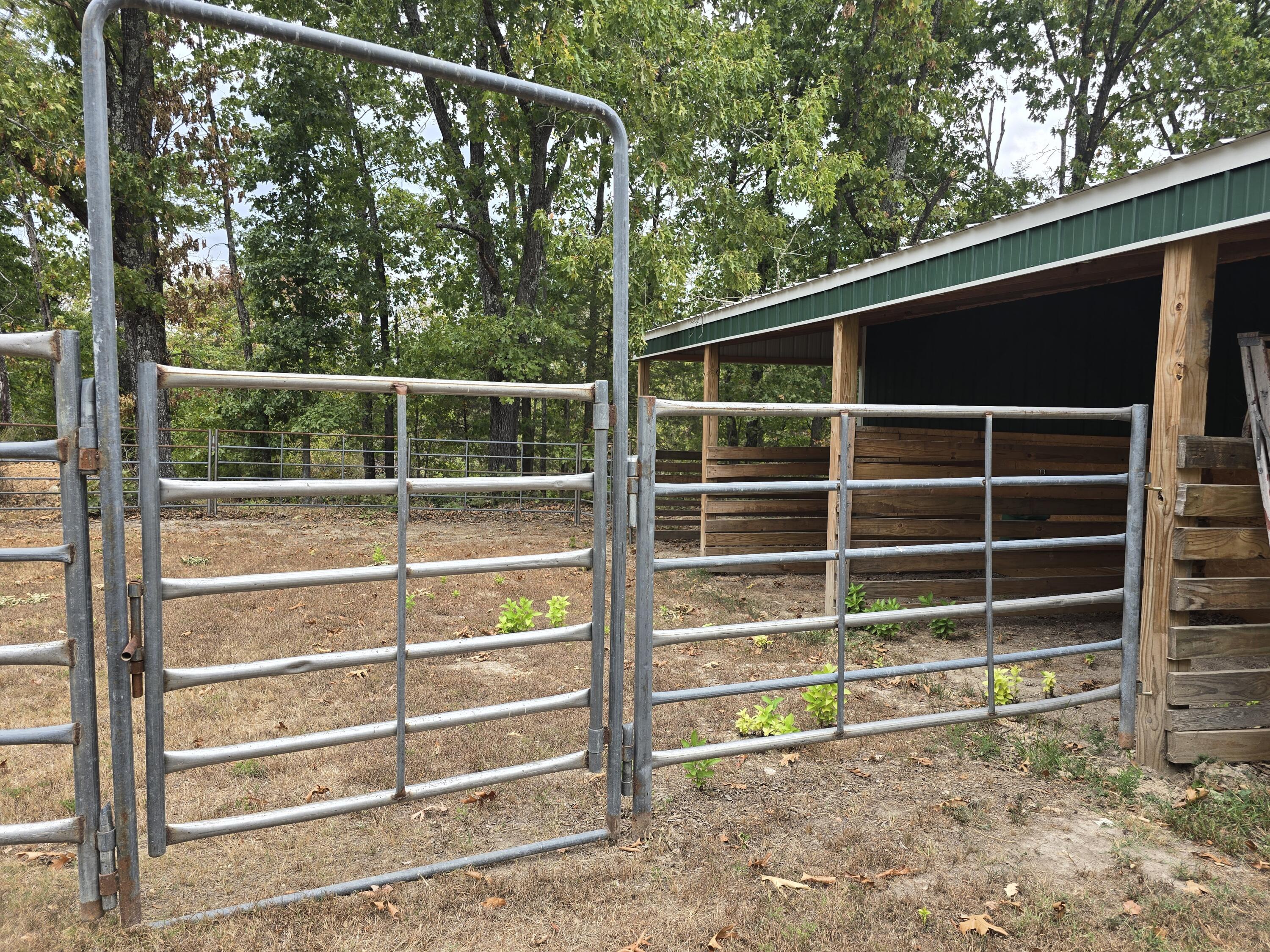 main property photo 29