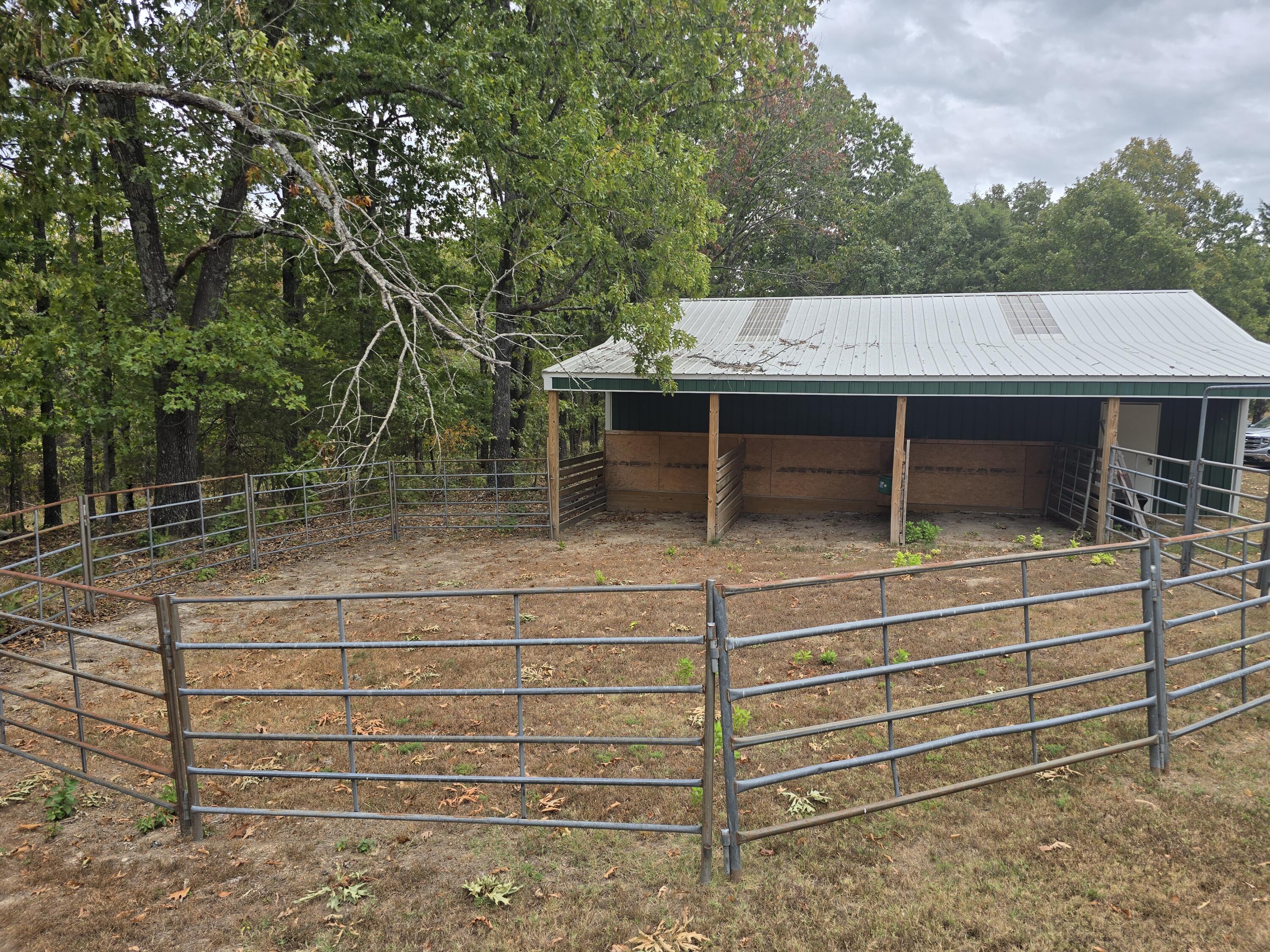 main property photo 30