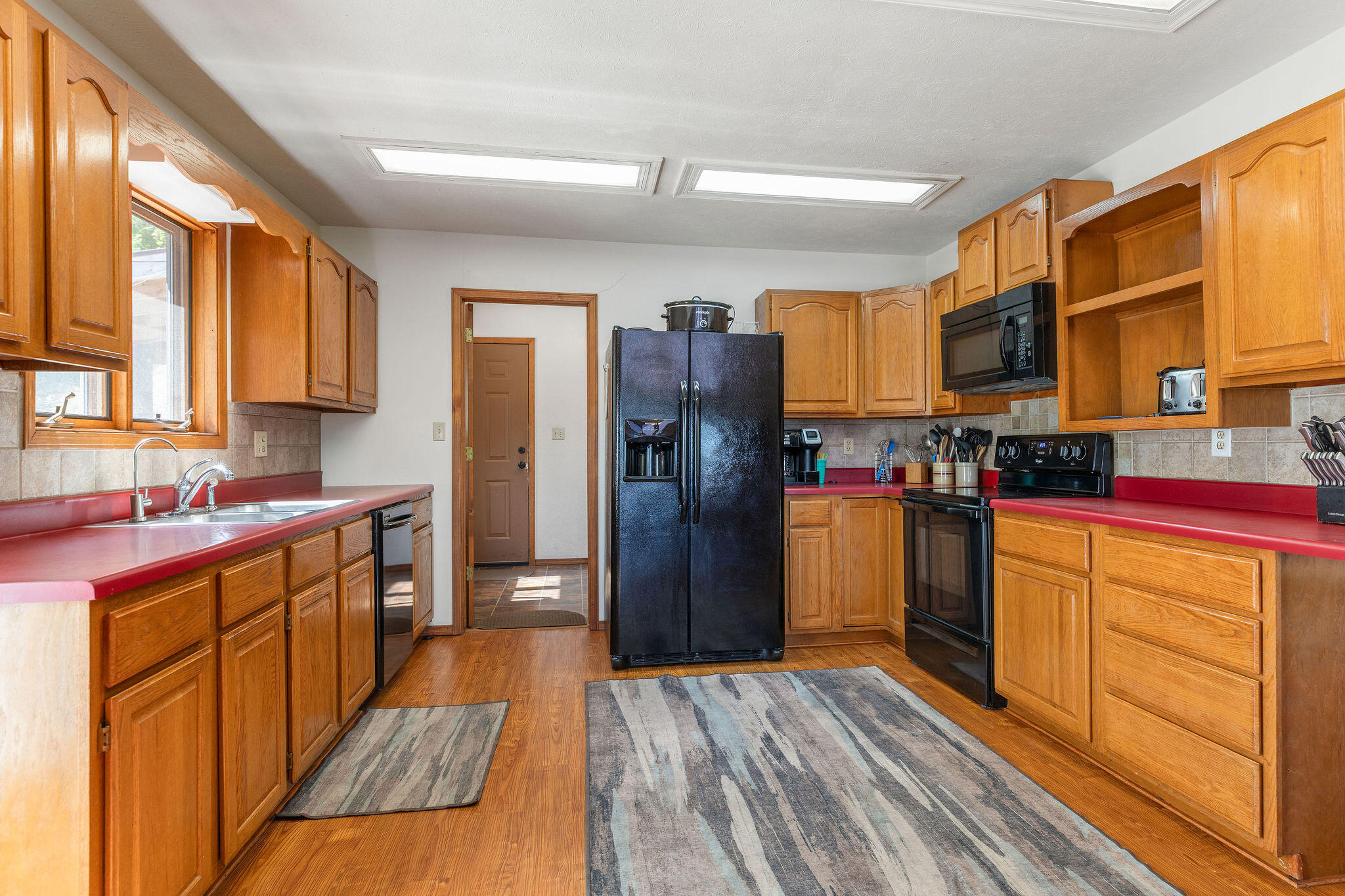 main property photo 20