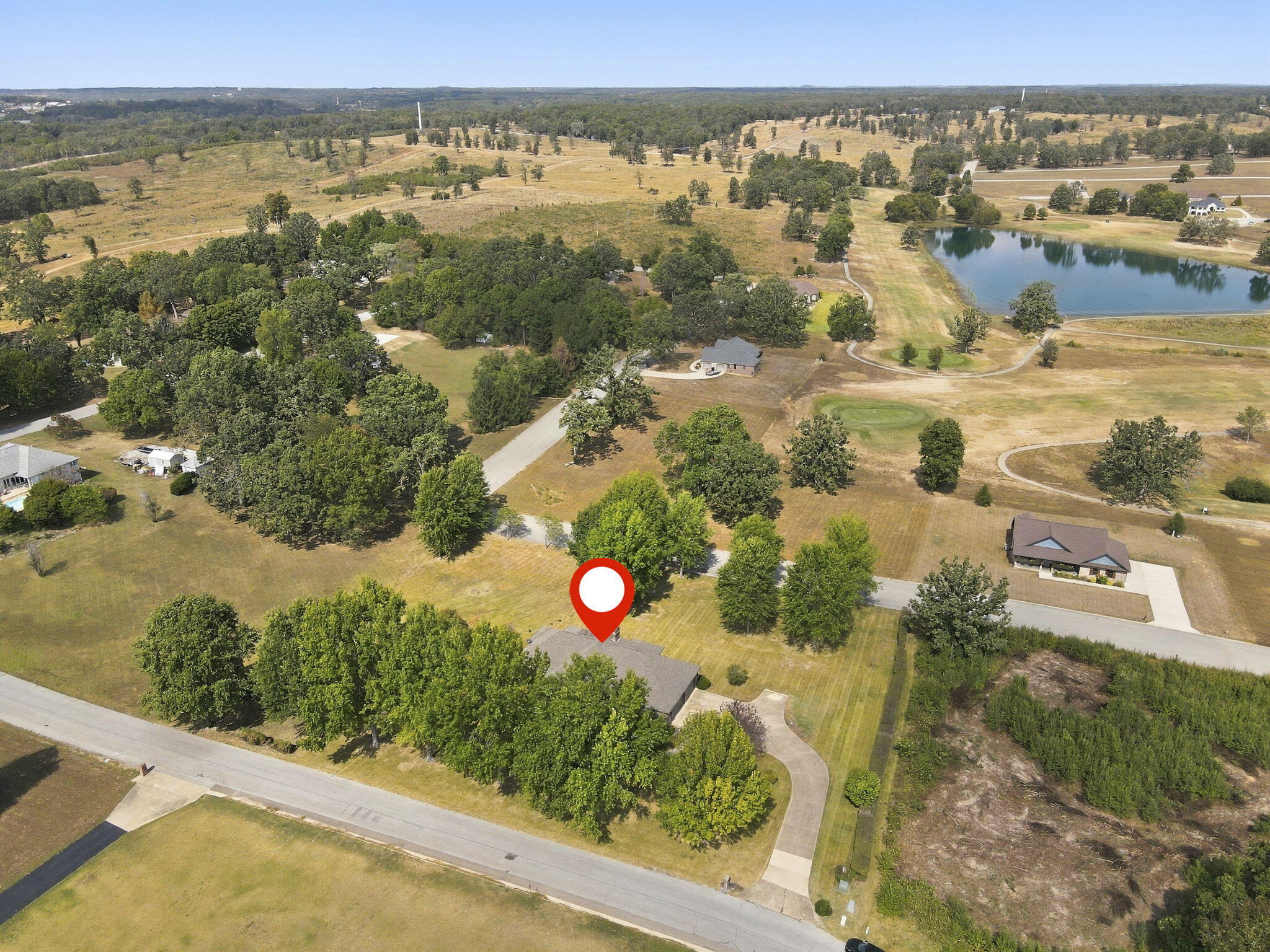 main property photo 45