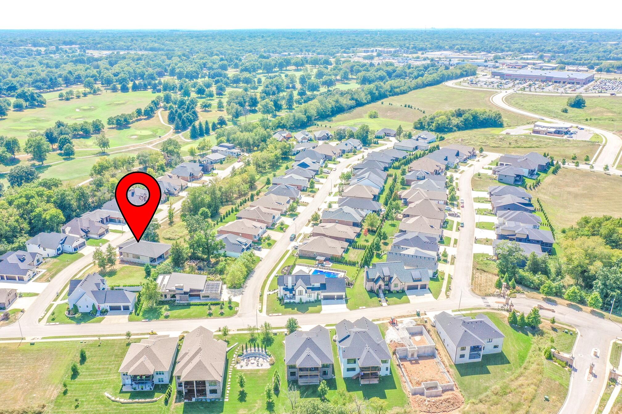 main property photo 16