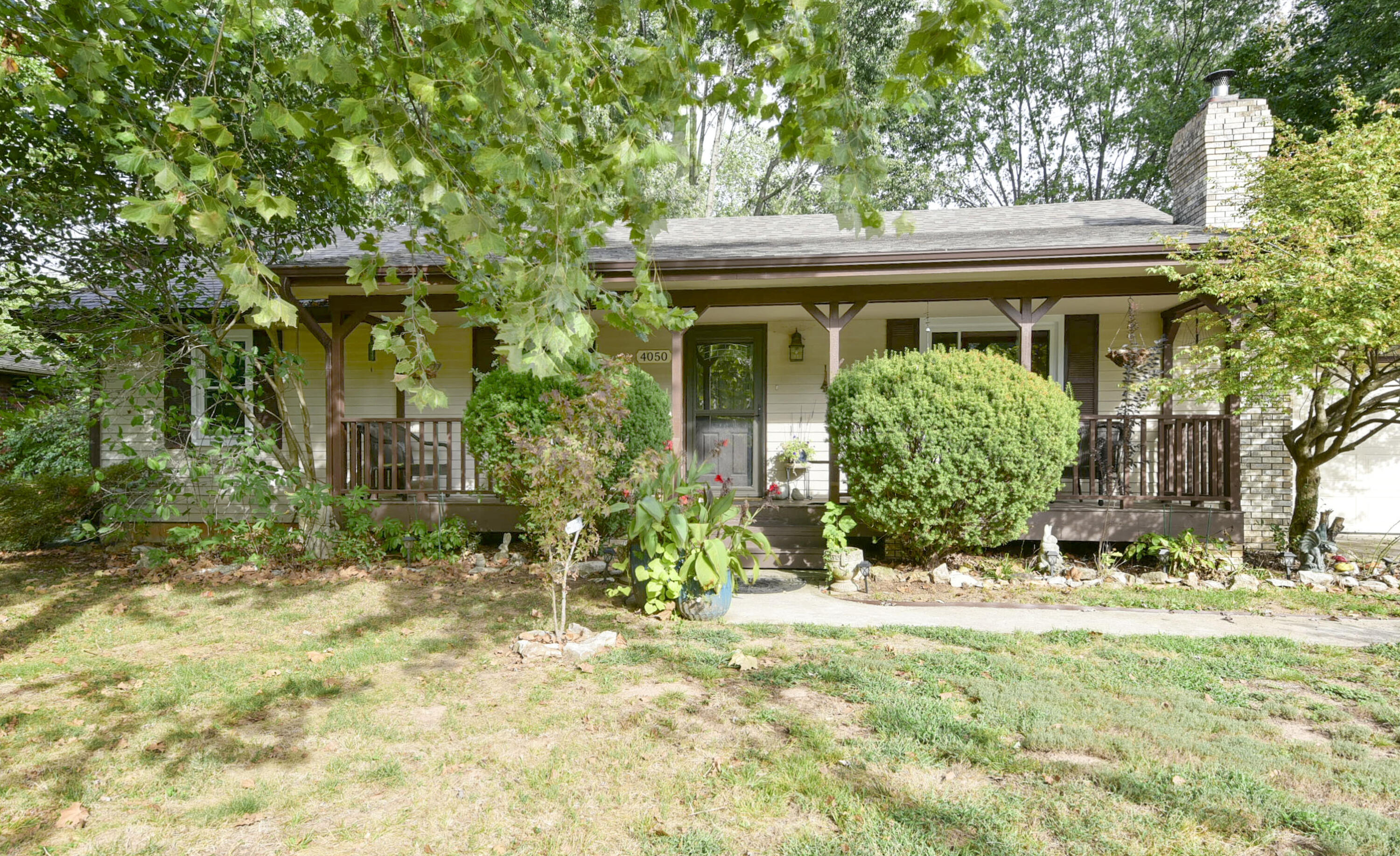 main property photo 25