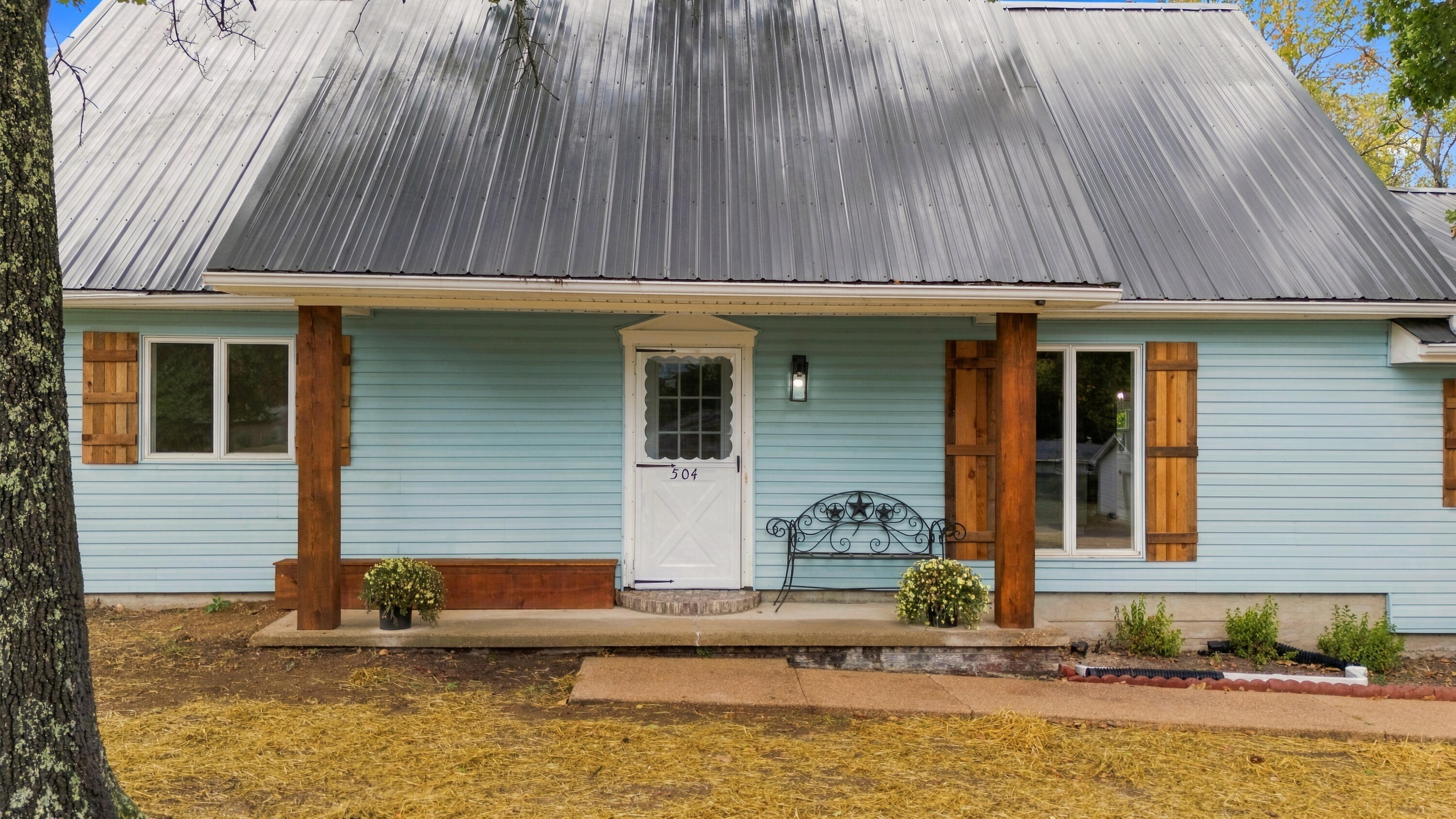 main property photo 5