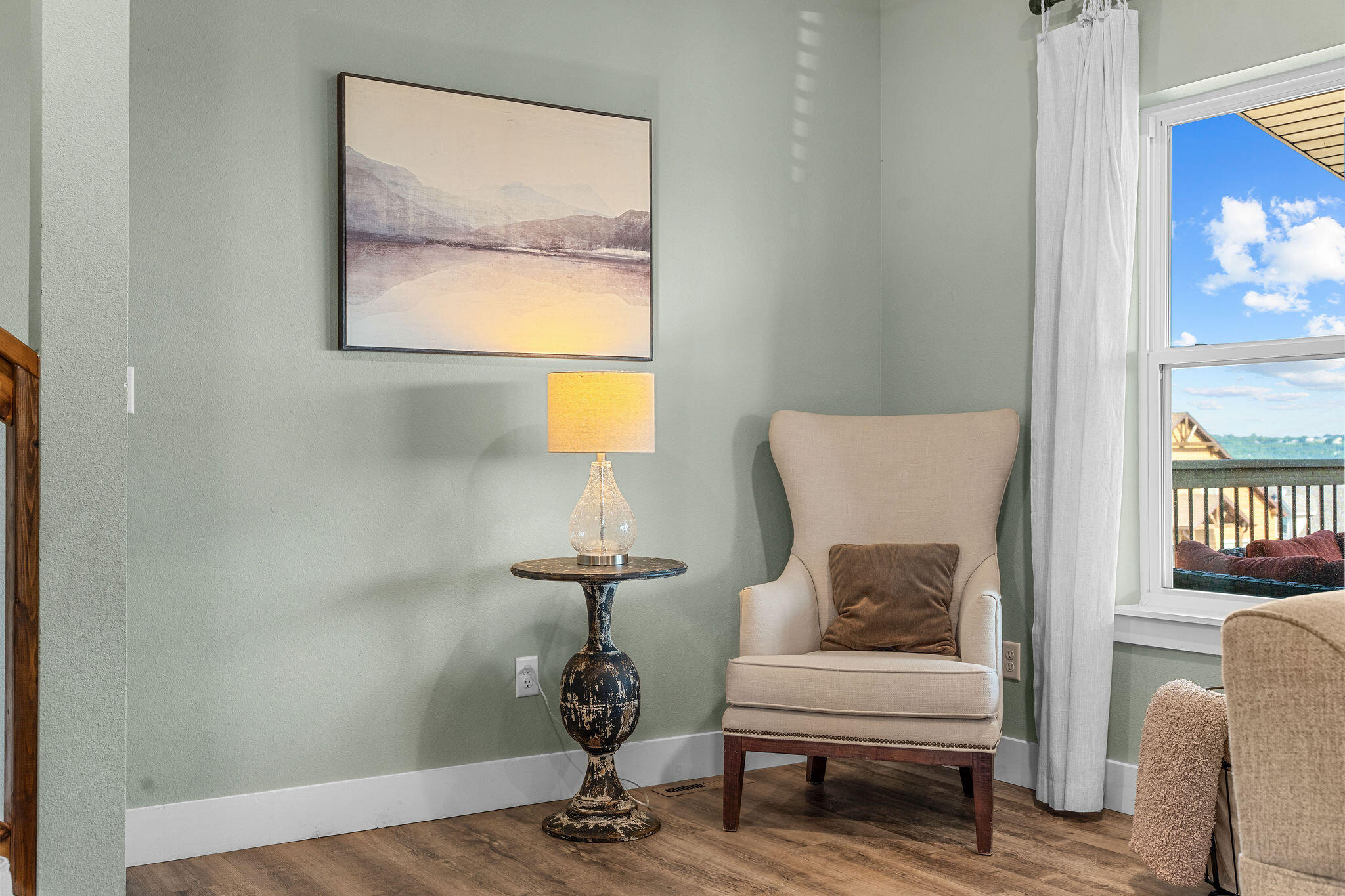 main property photo 54