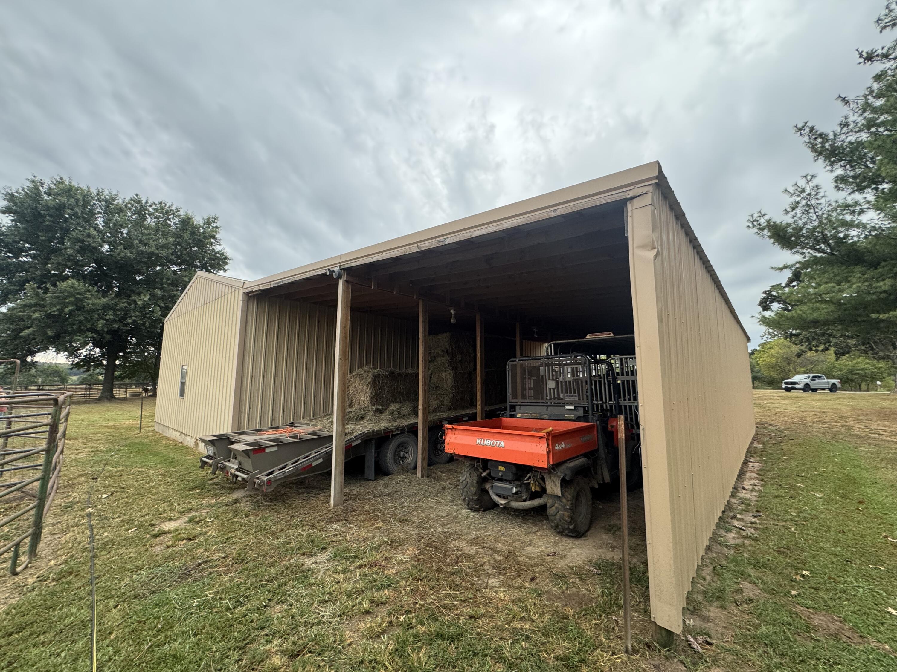 main property photo 79