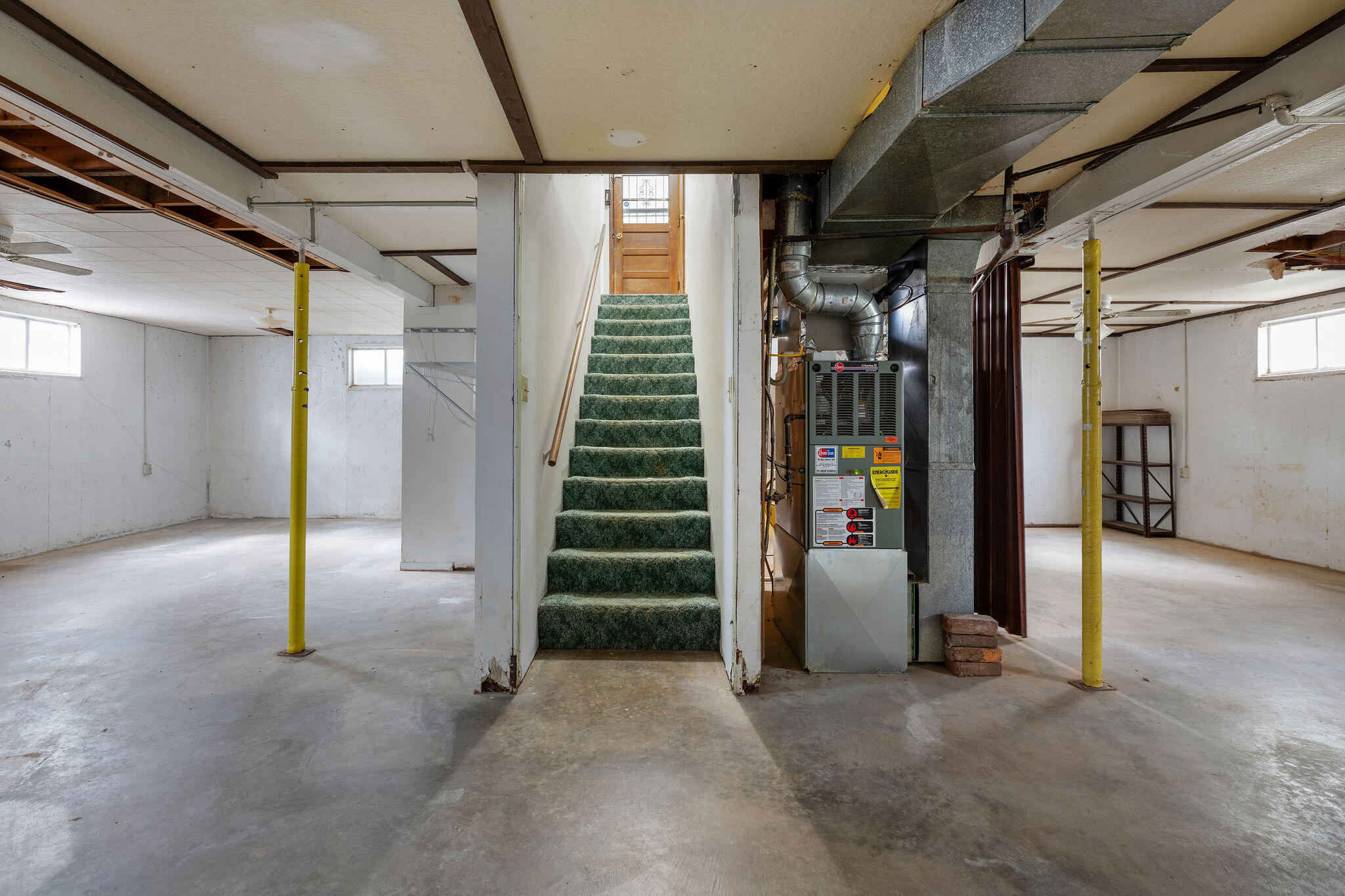 main property photo 20