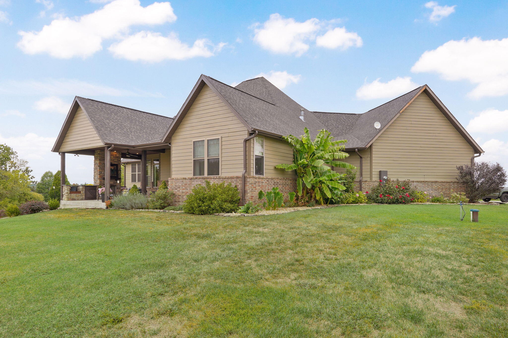 main property photo 73