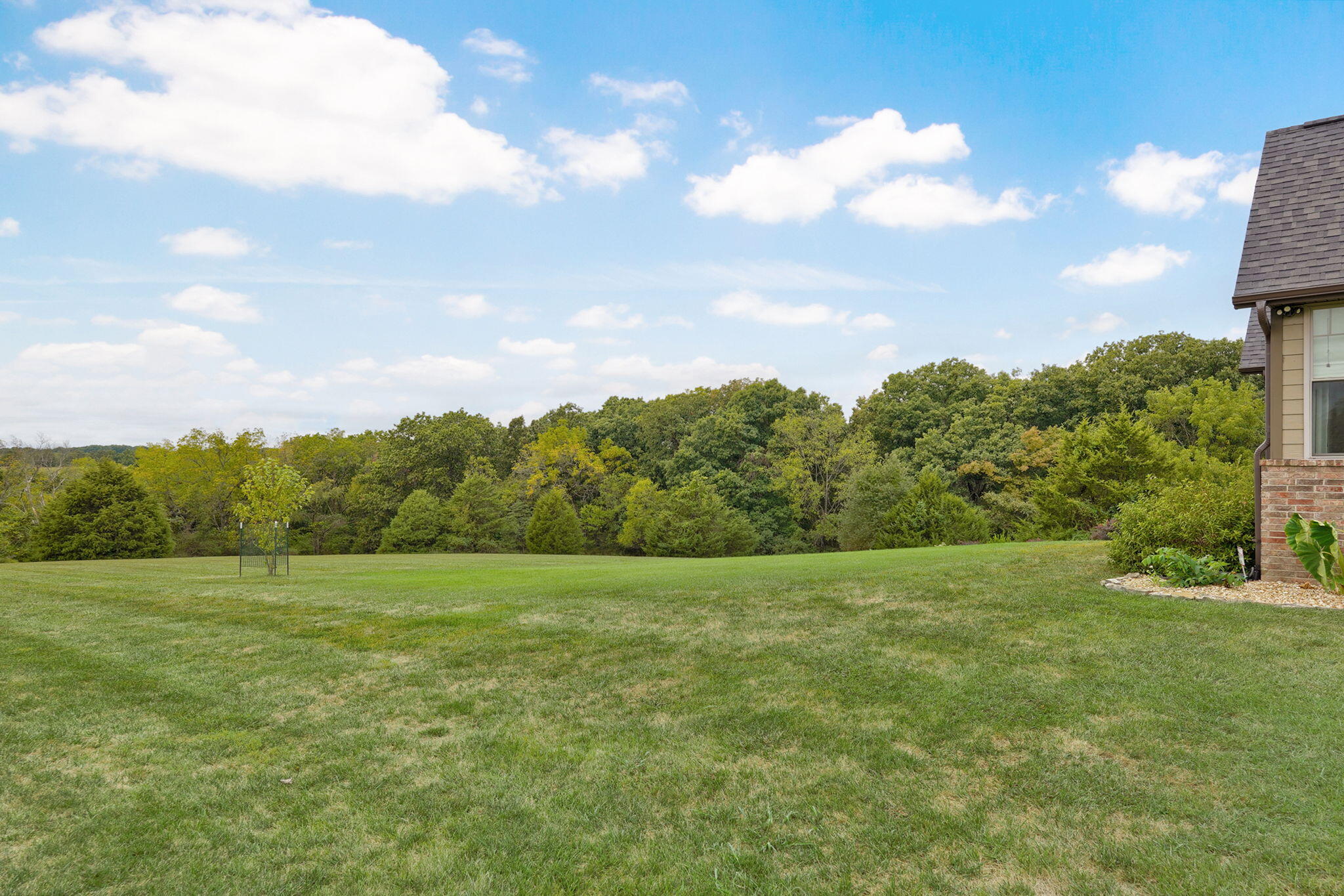 main property photo 77