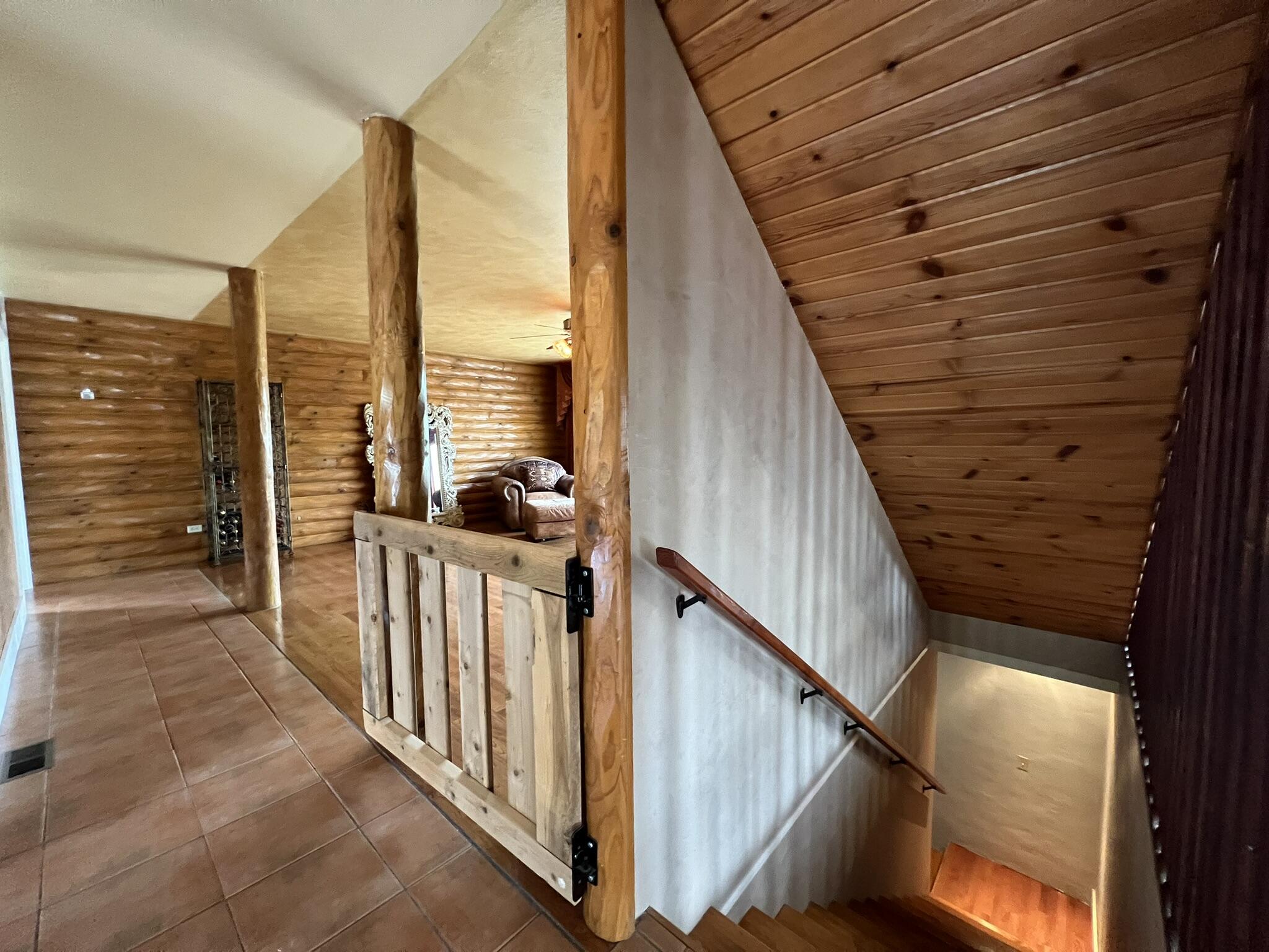 main property photo 50