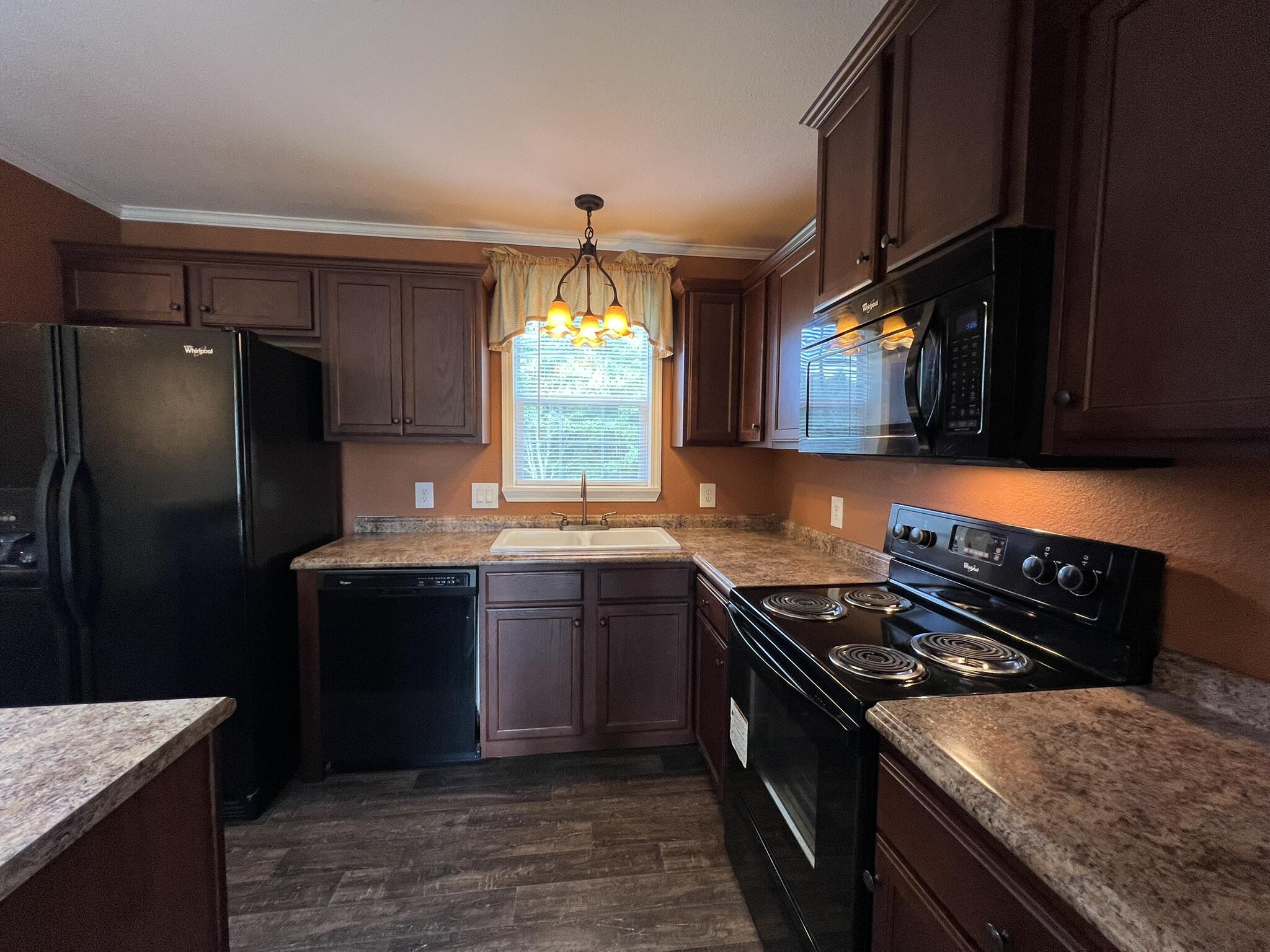 main property photo 77