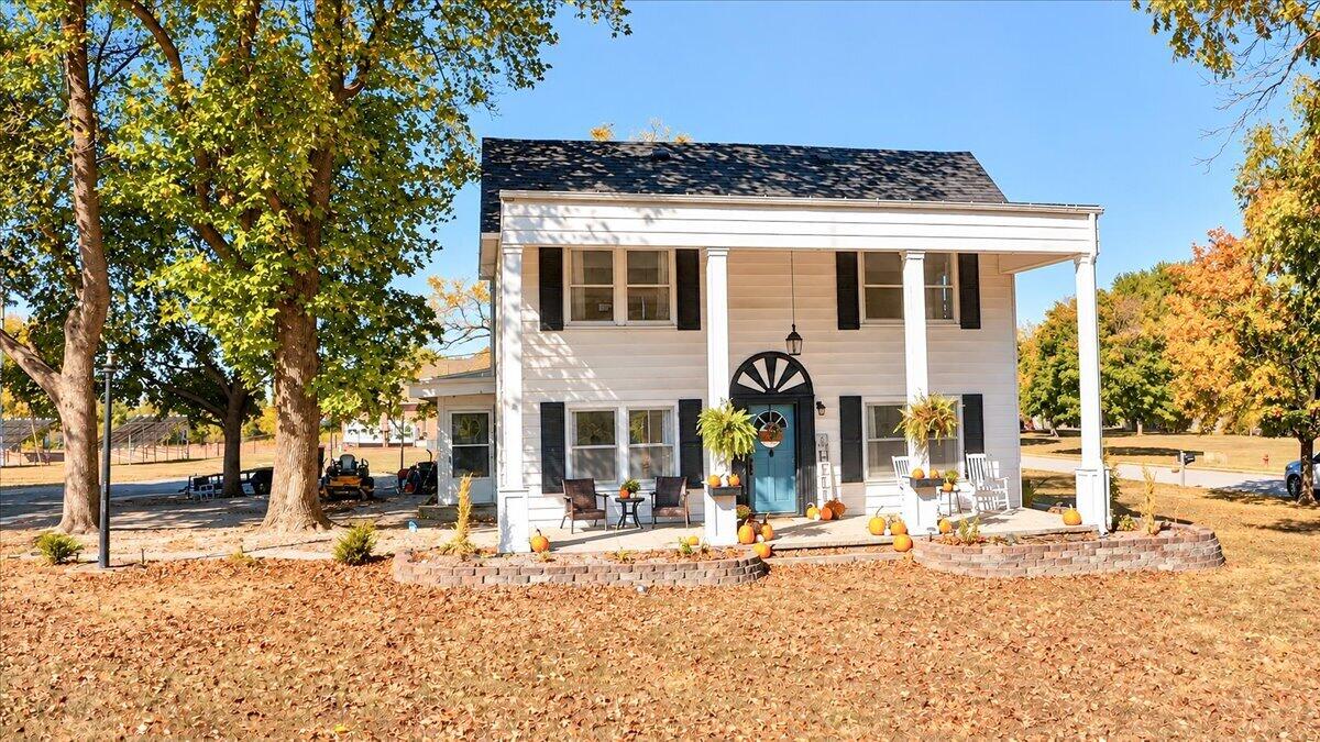 main property photo 42