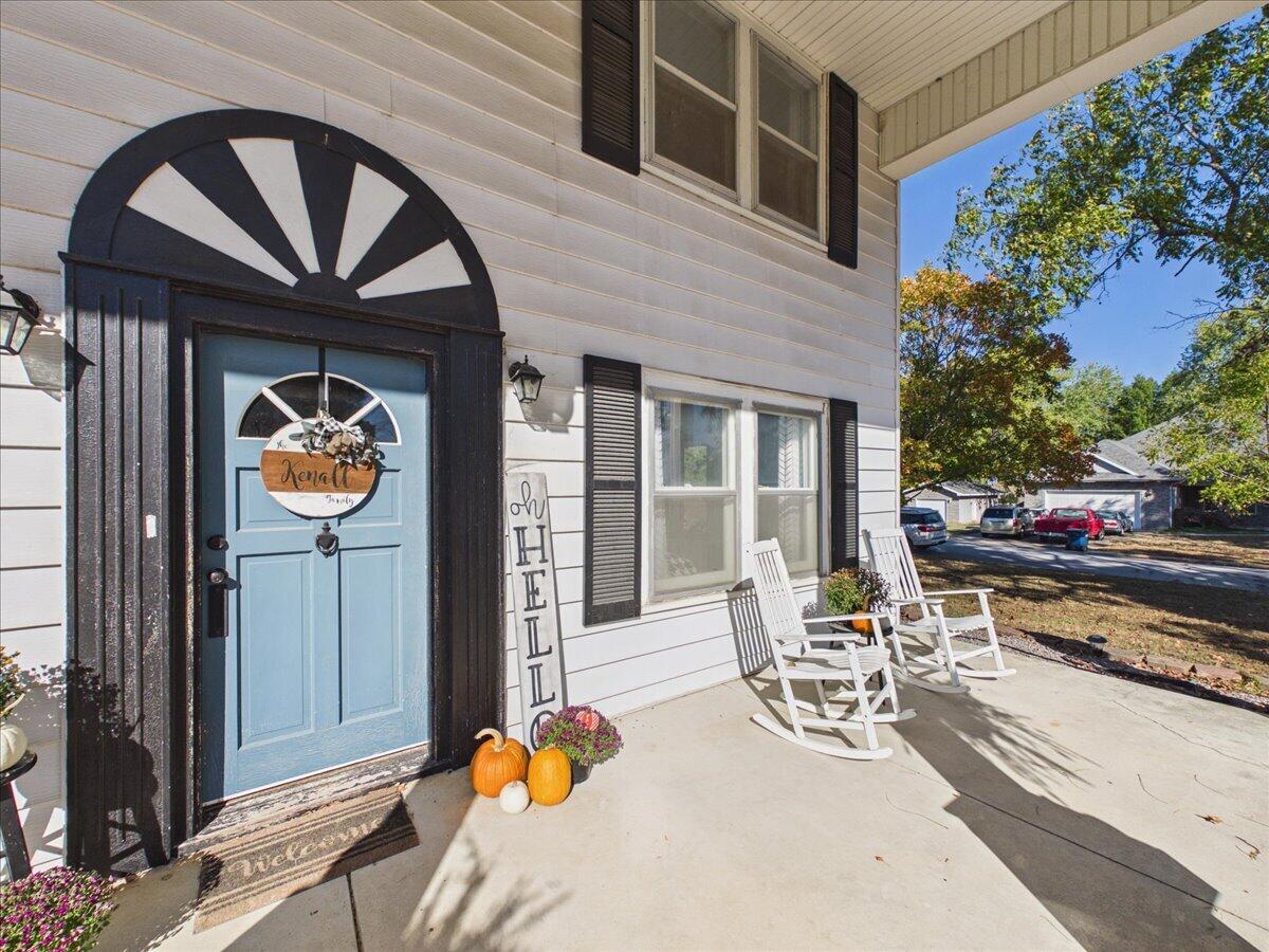 main property photo 5