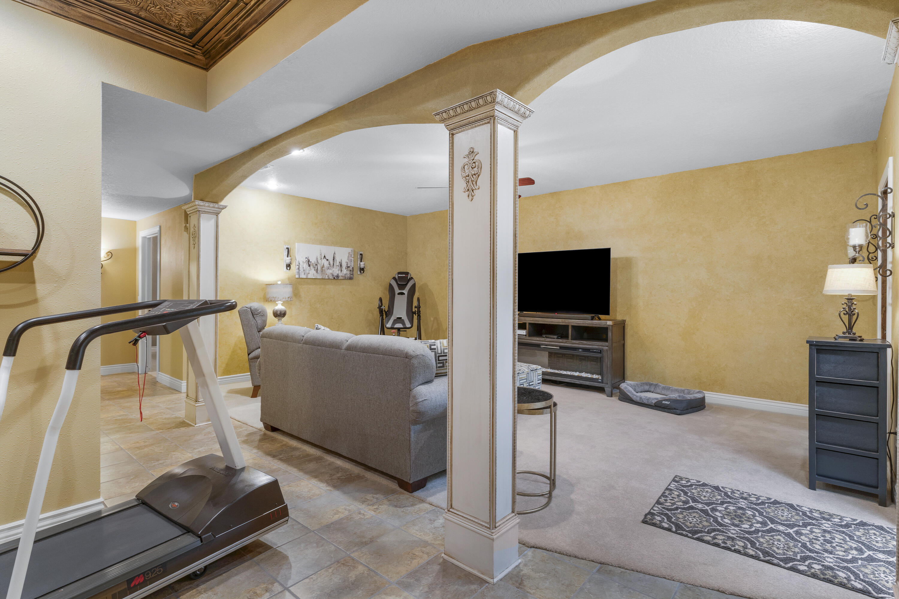 main property photo 54
