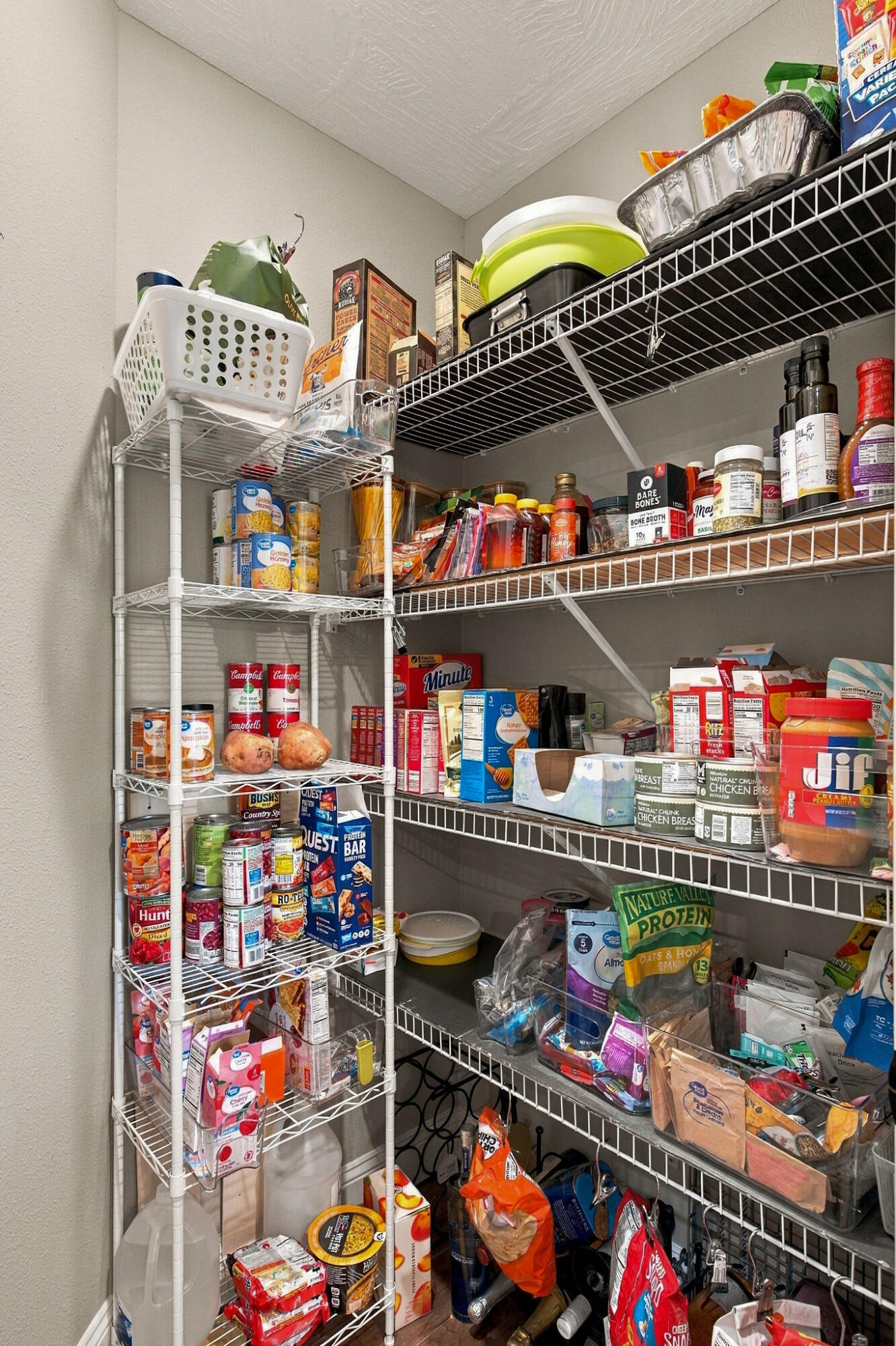 main property photo 19