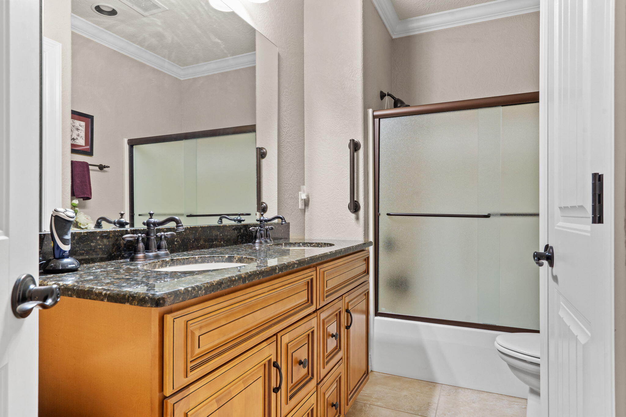 main property photo 43