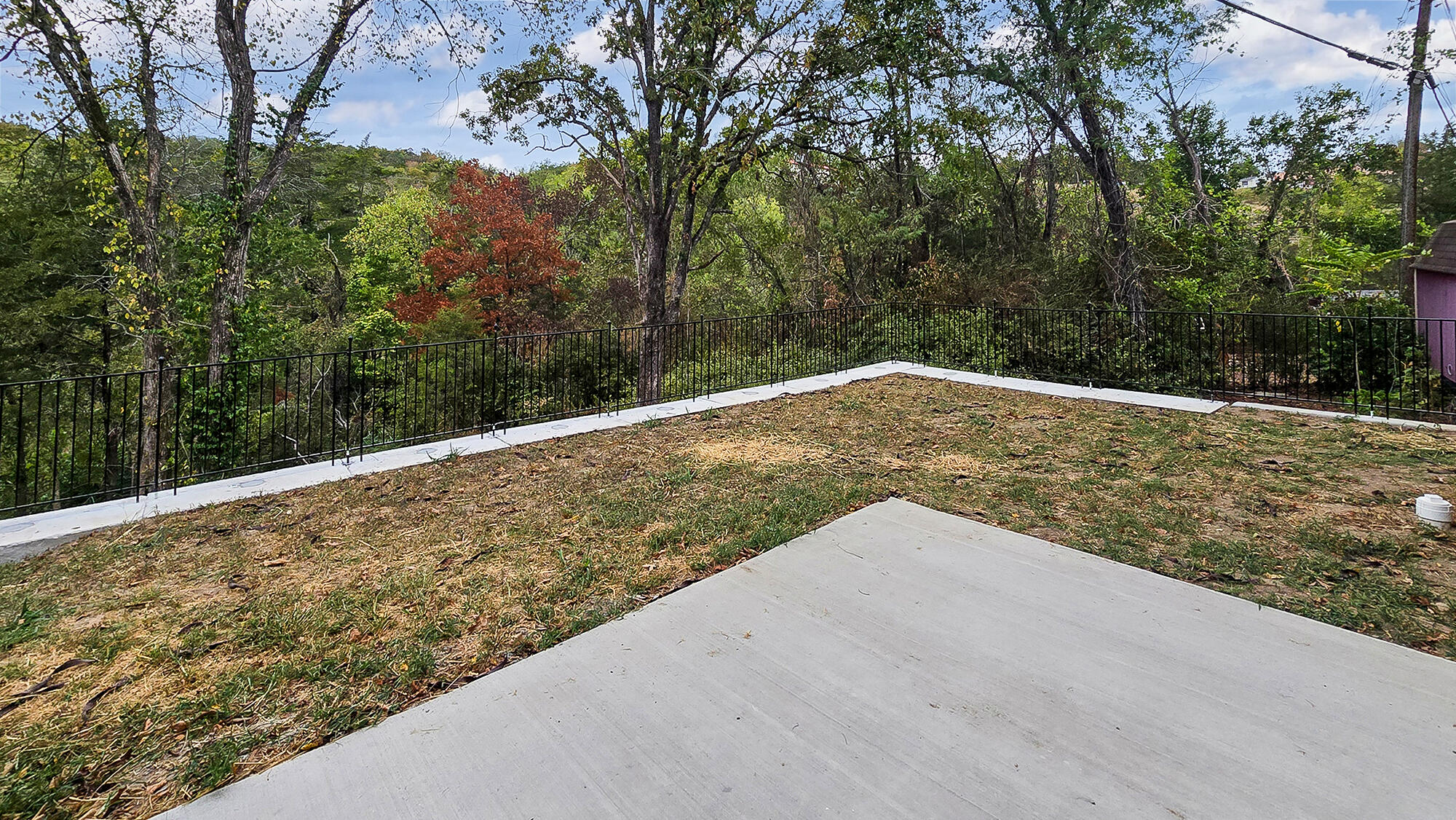 main property photo 24