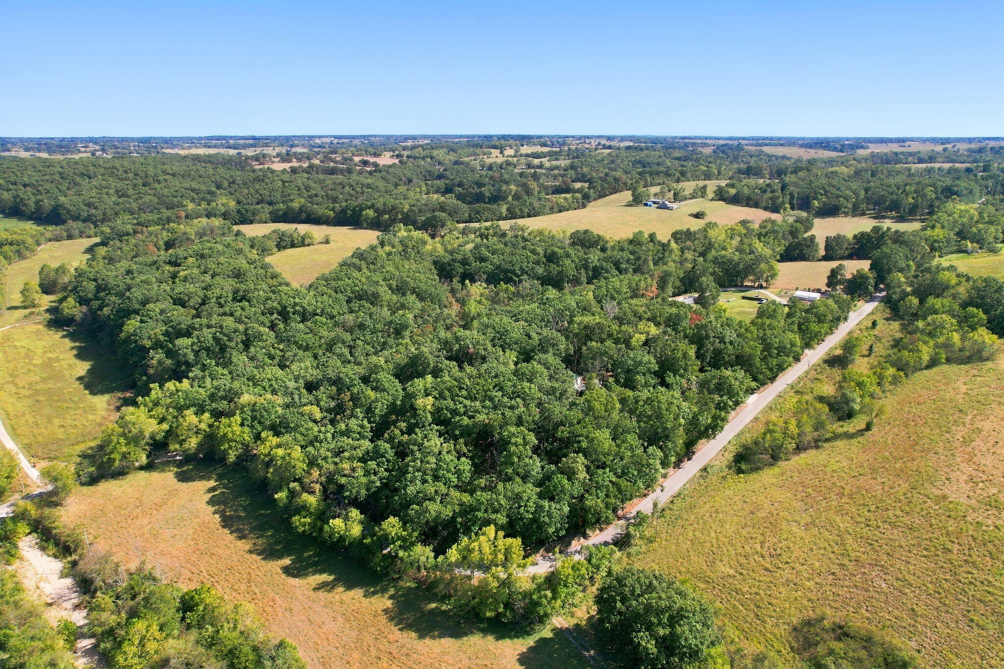 main property photo 27