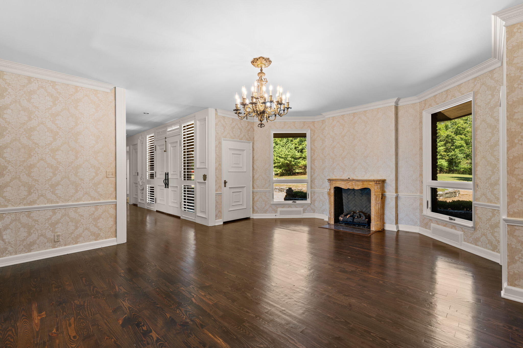 main property photo 37