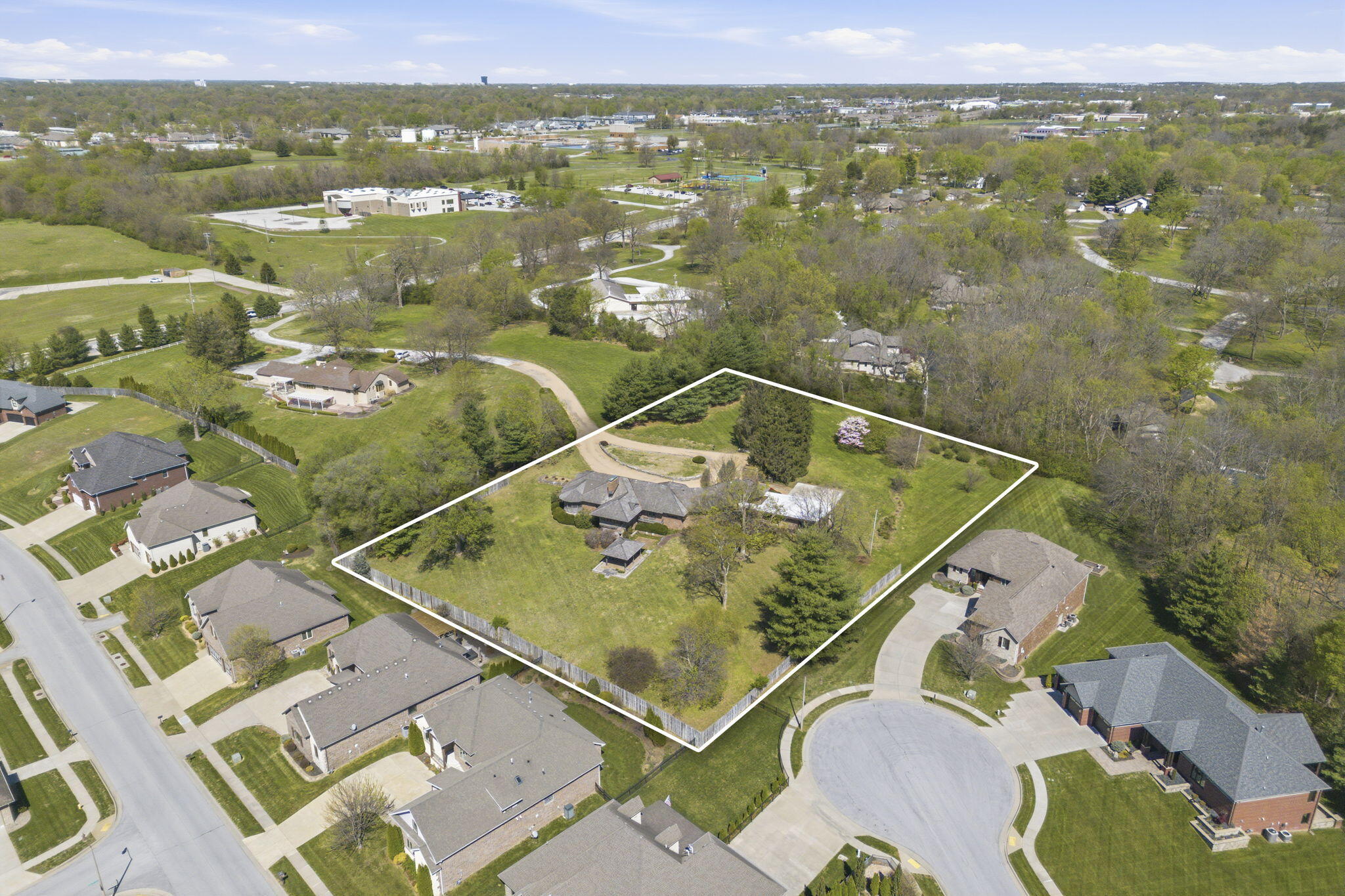 main property photo 79