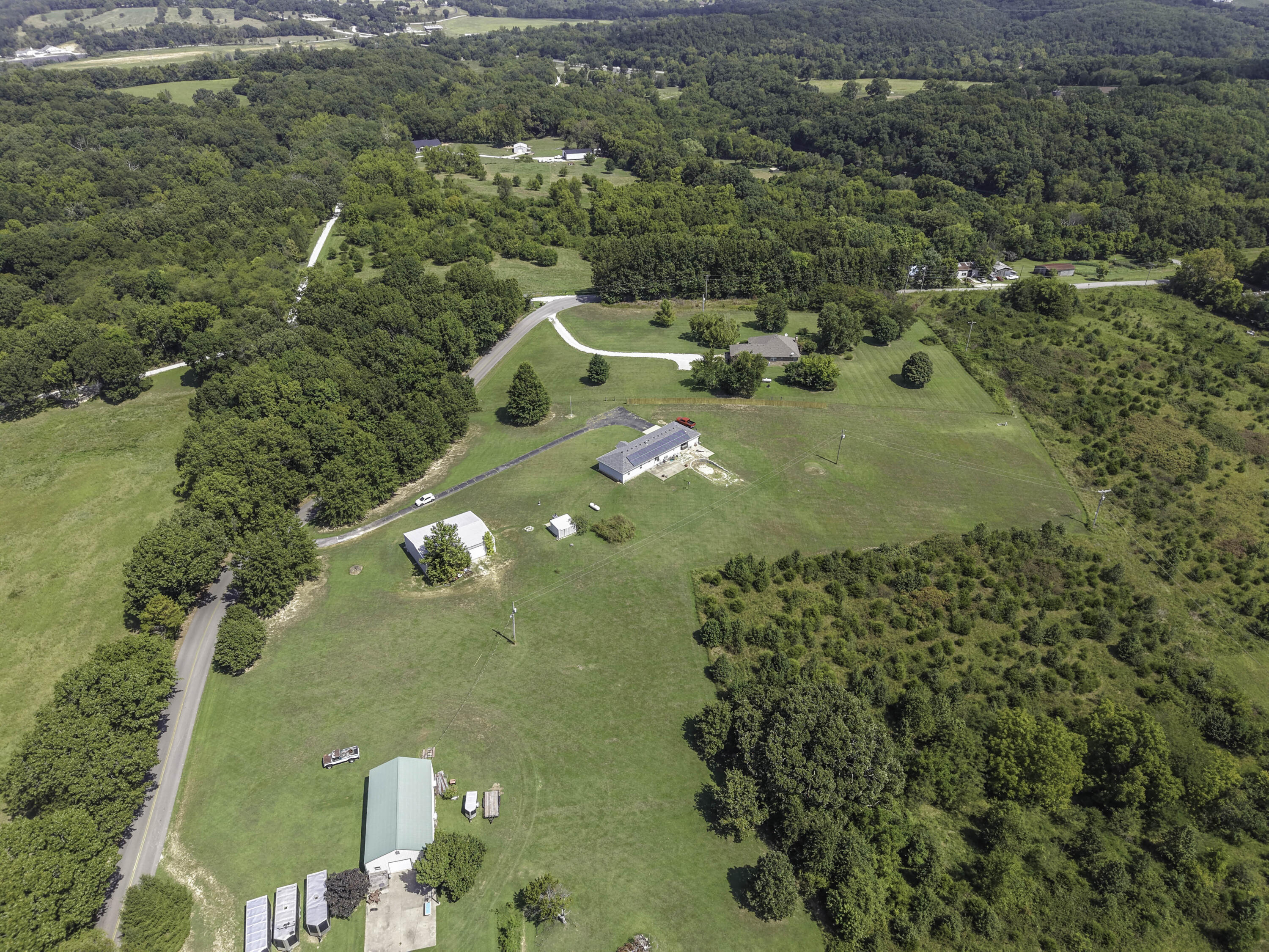 main property photo 10