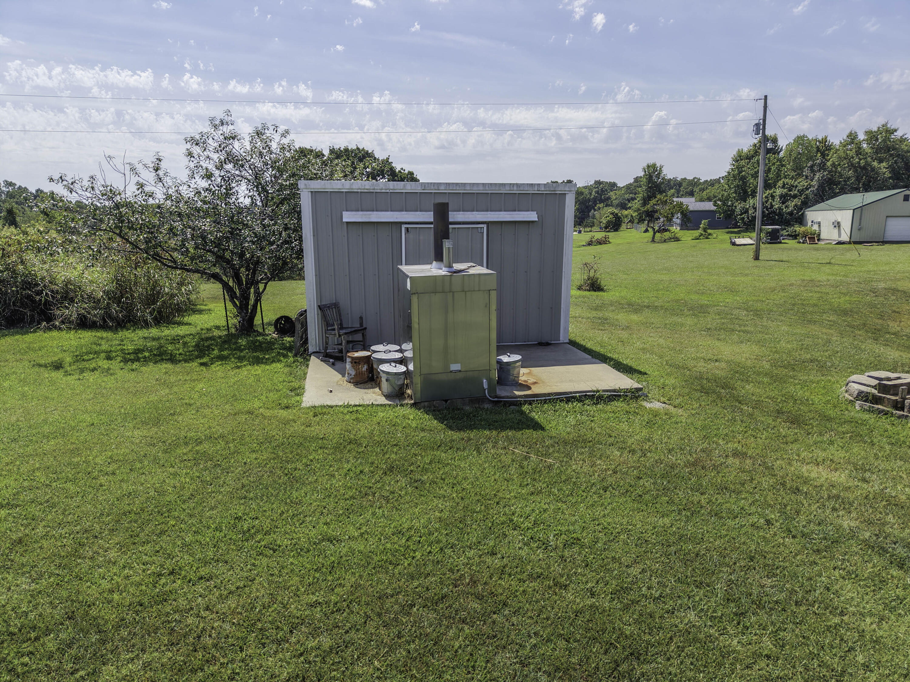 main property photo 9