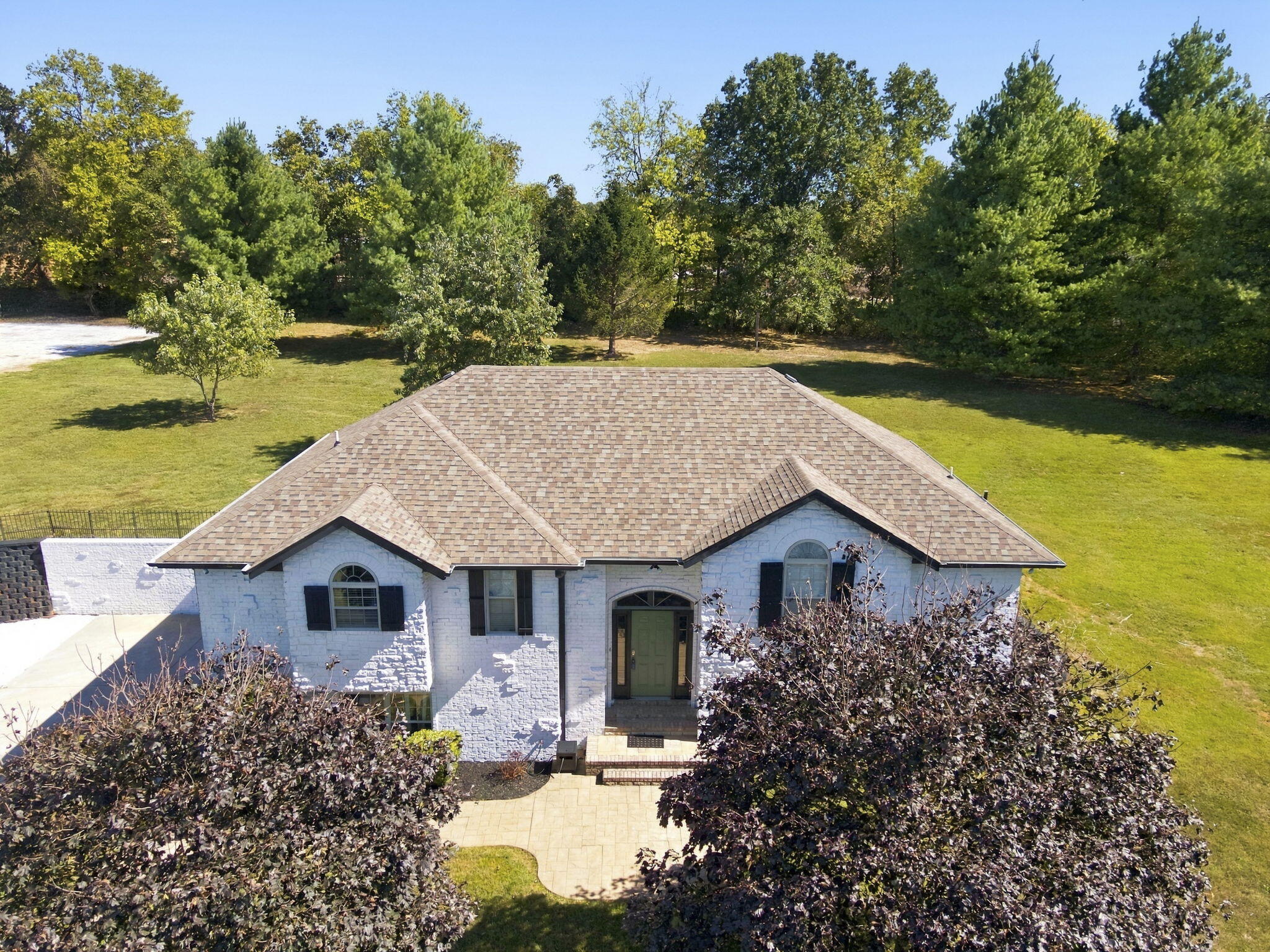 main property photo 38