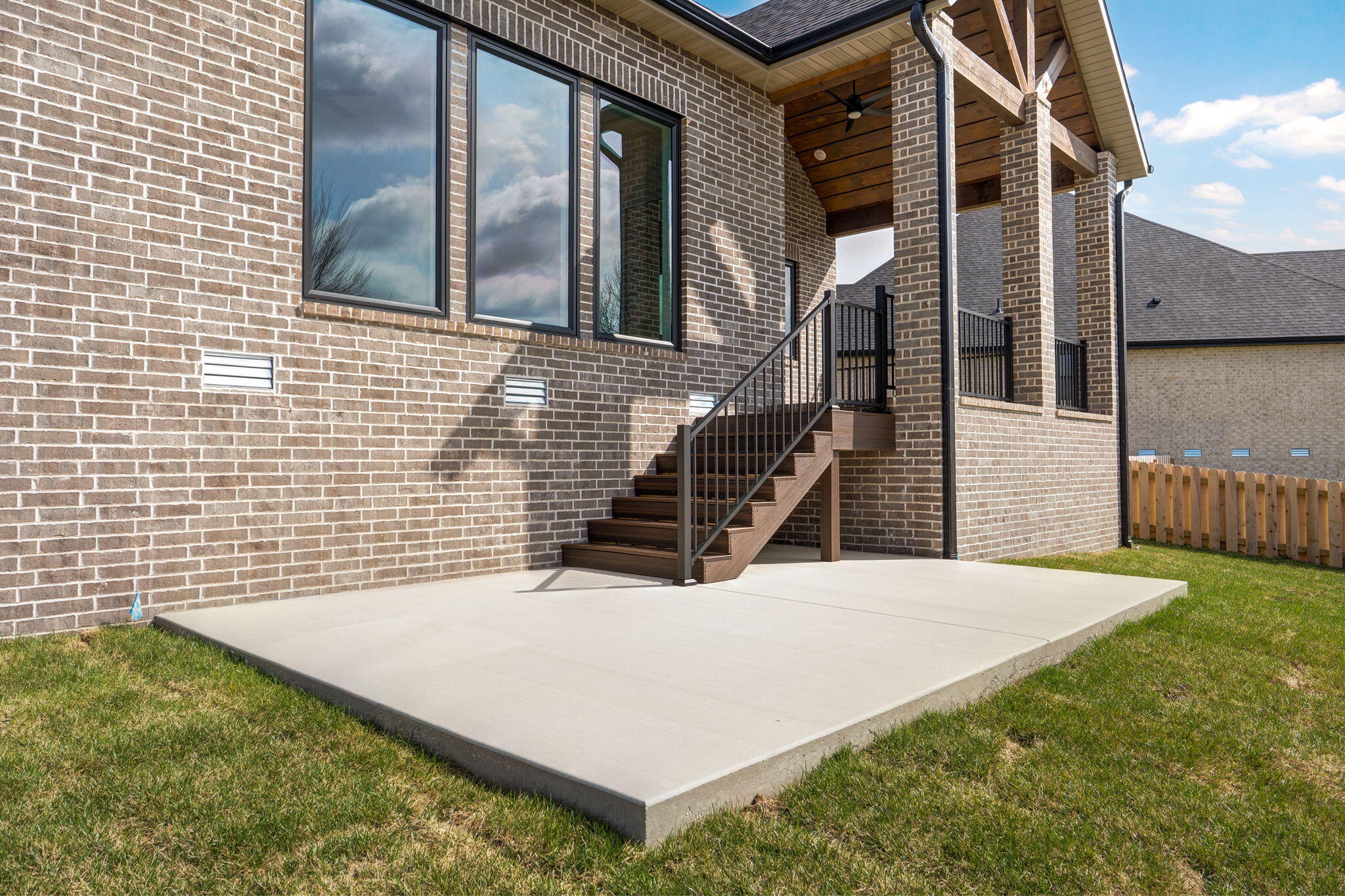 main property photo 46