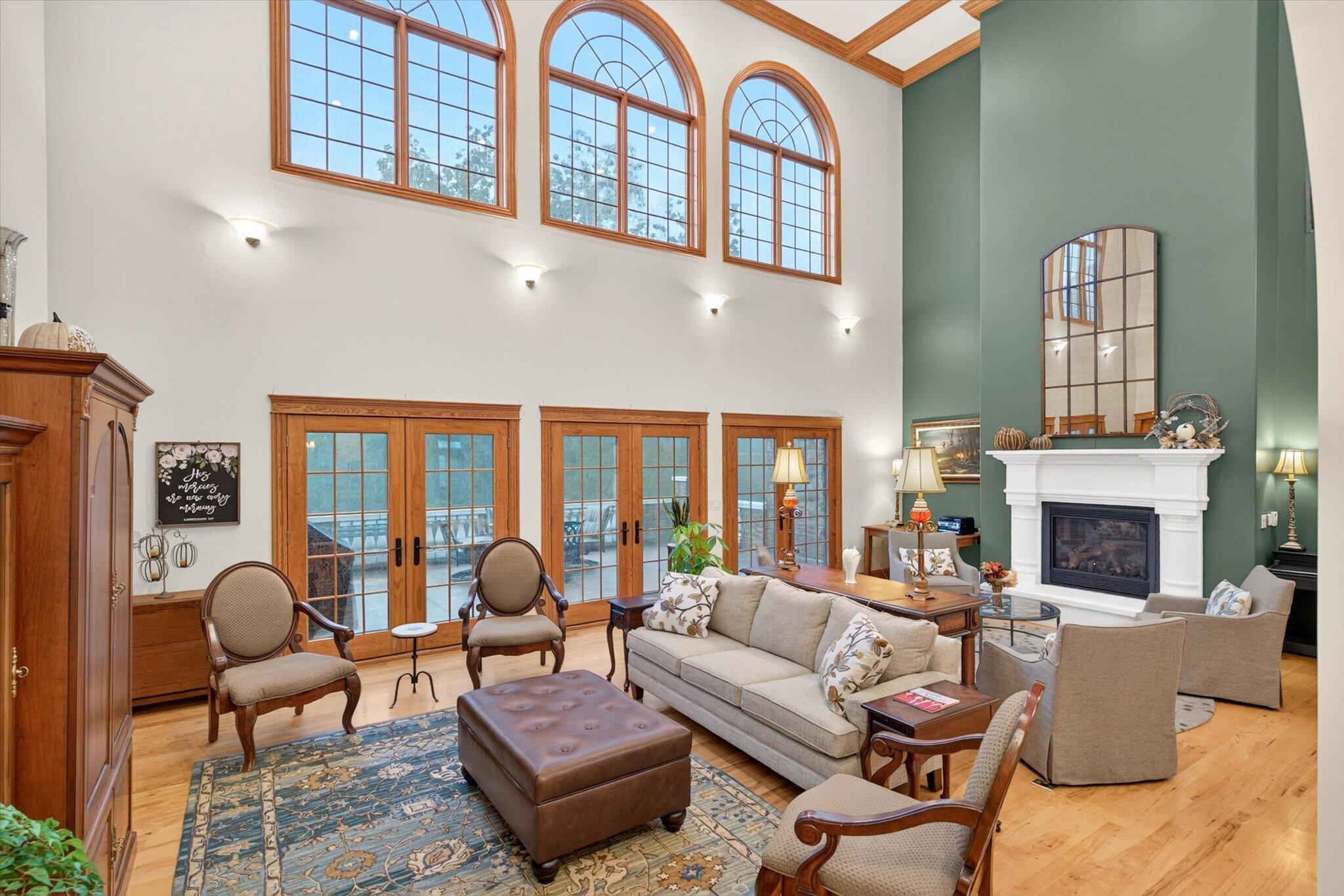 main property photo 11