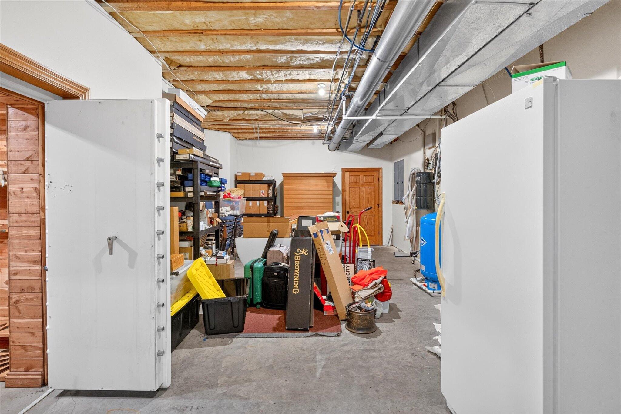 main property photo 61