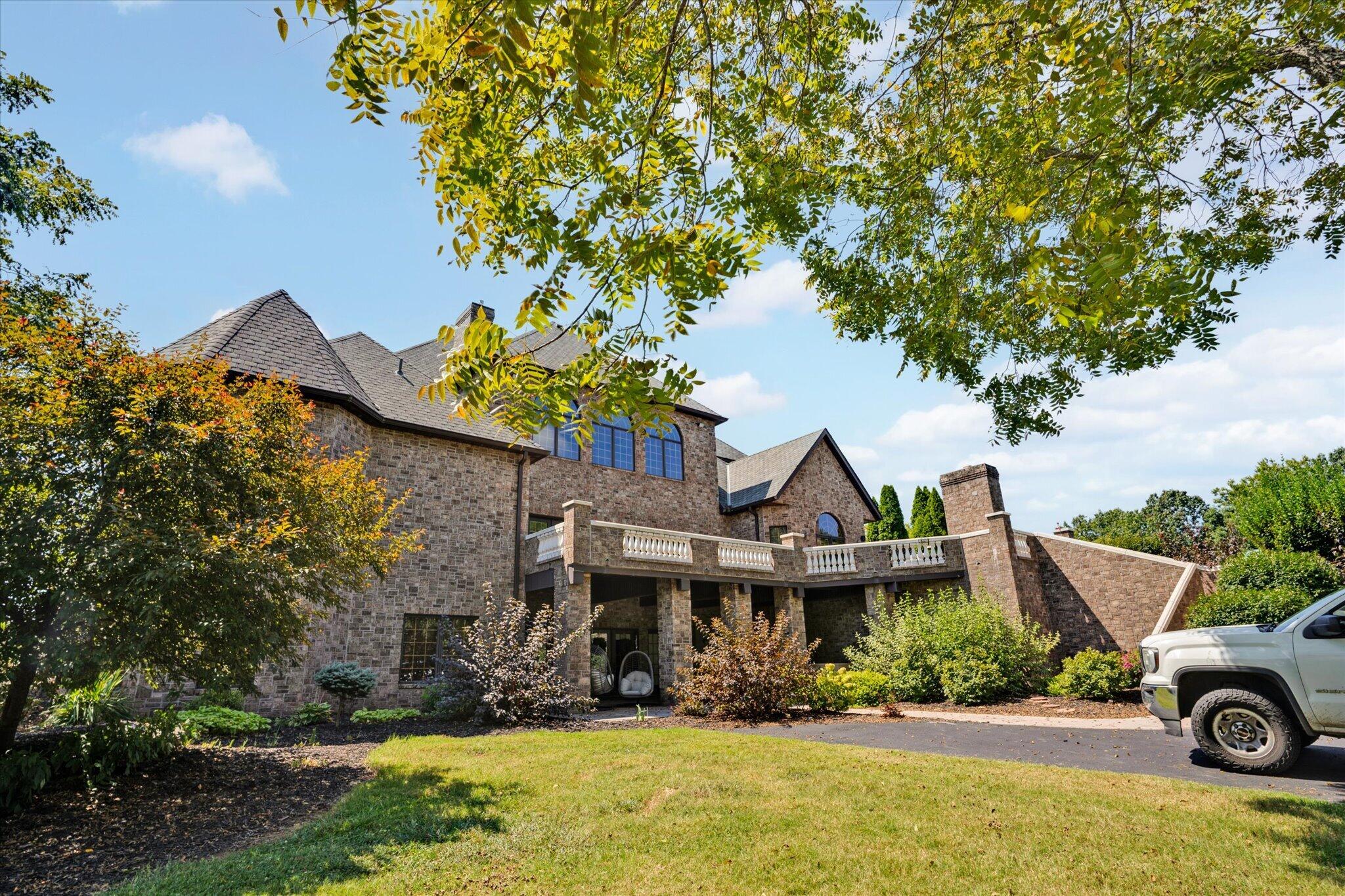main property photo 74