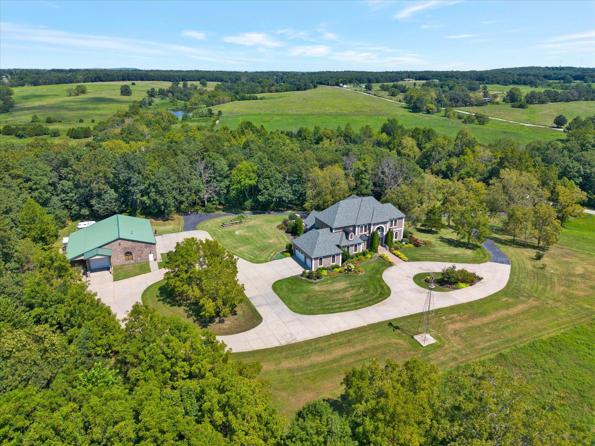 main property photo 88