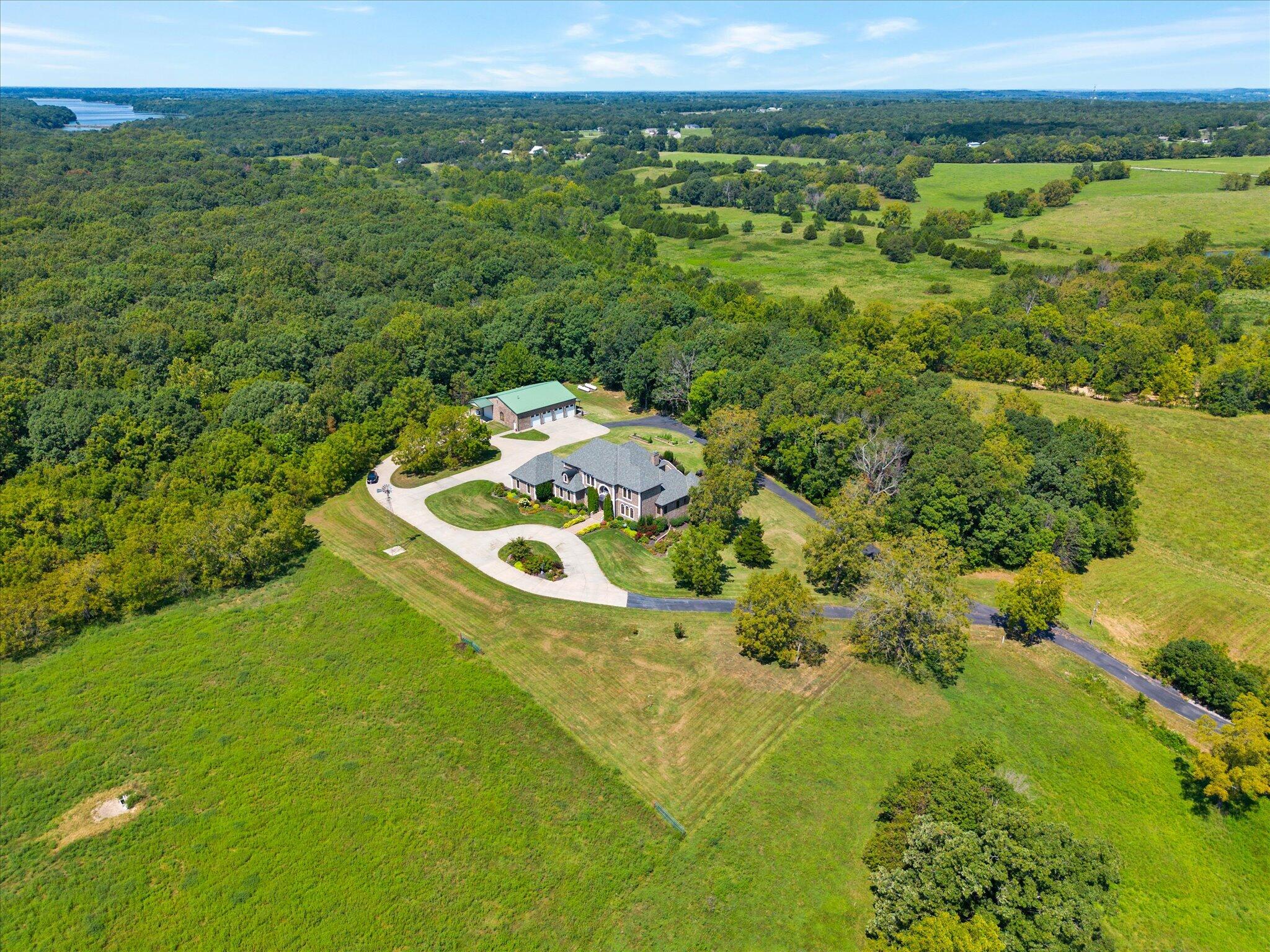 main property photo 90