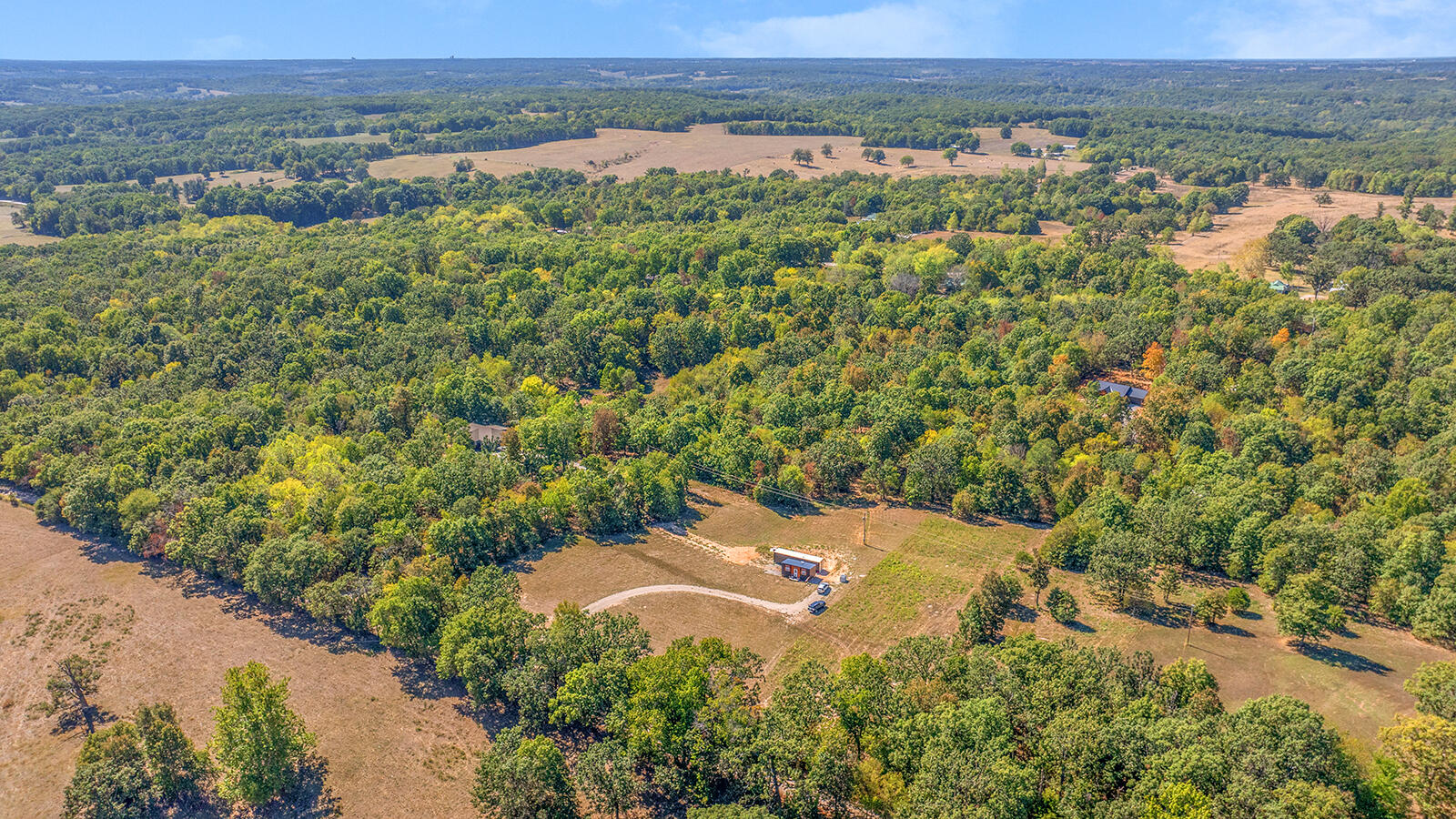 main property photo 30
