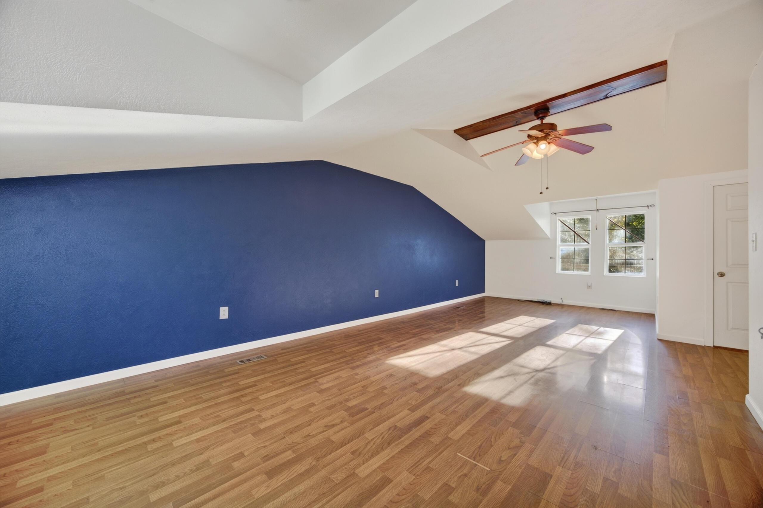 main property photo 62