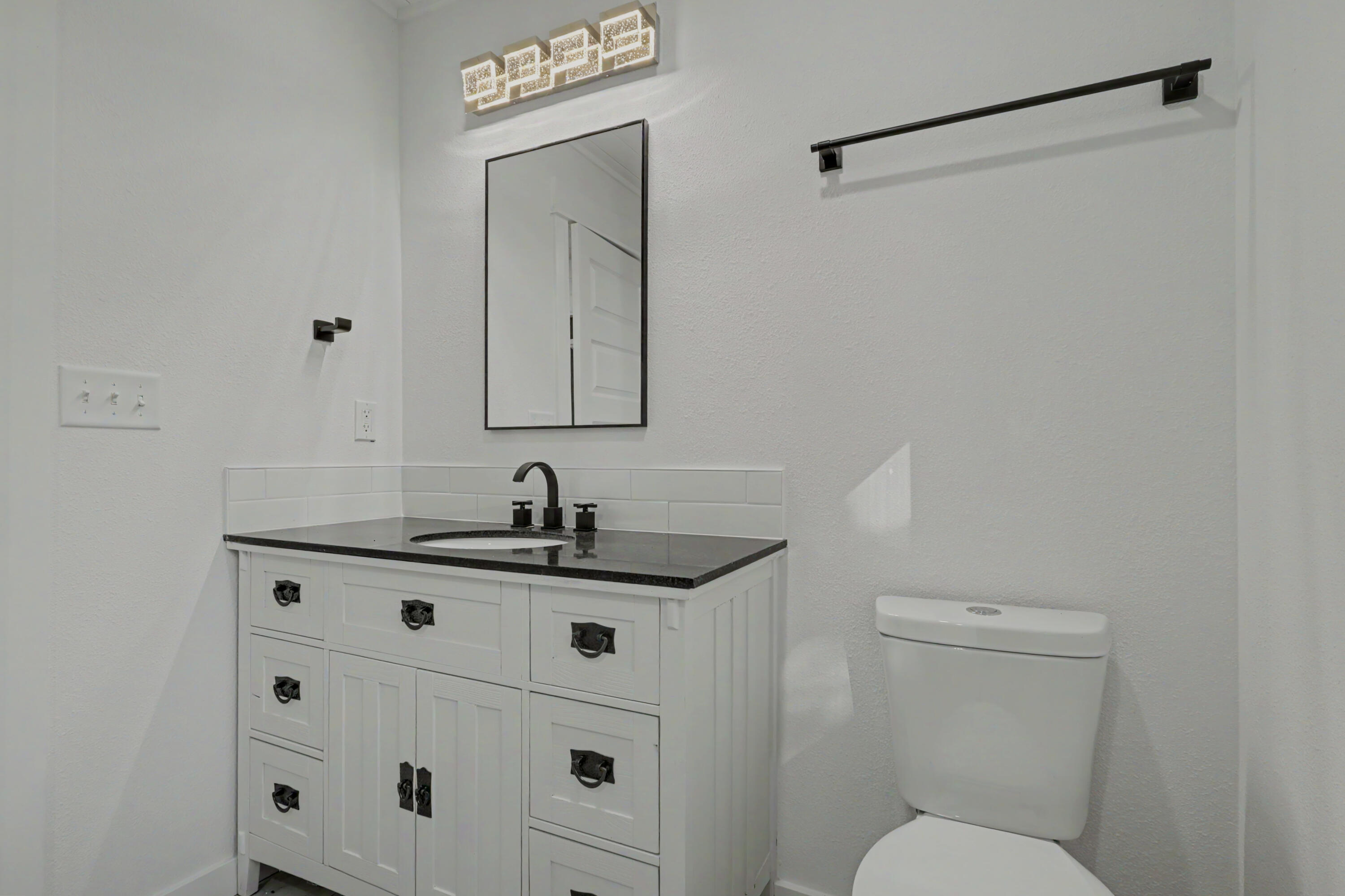 main property photo 70